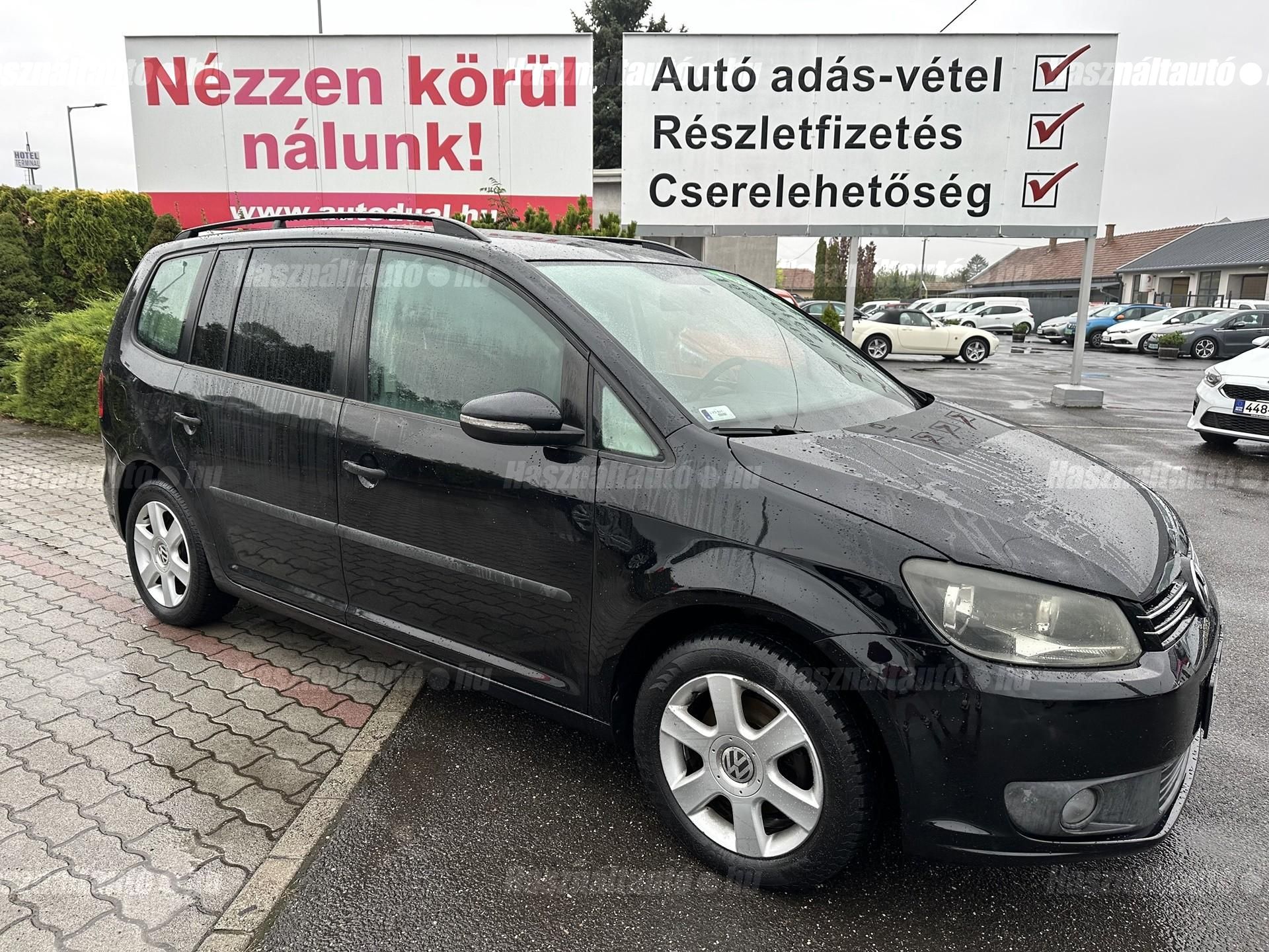 VOLKSWAGEN TOURAN 2011/2 - 1