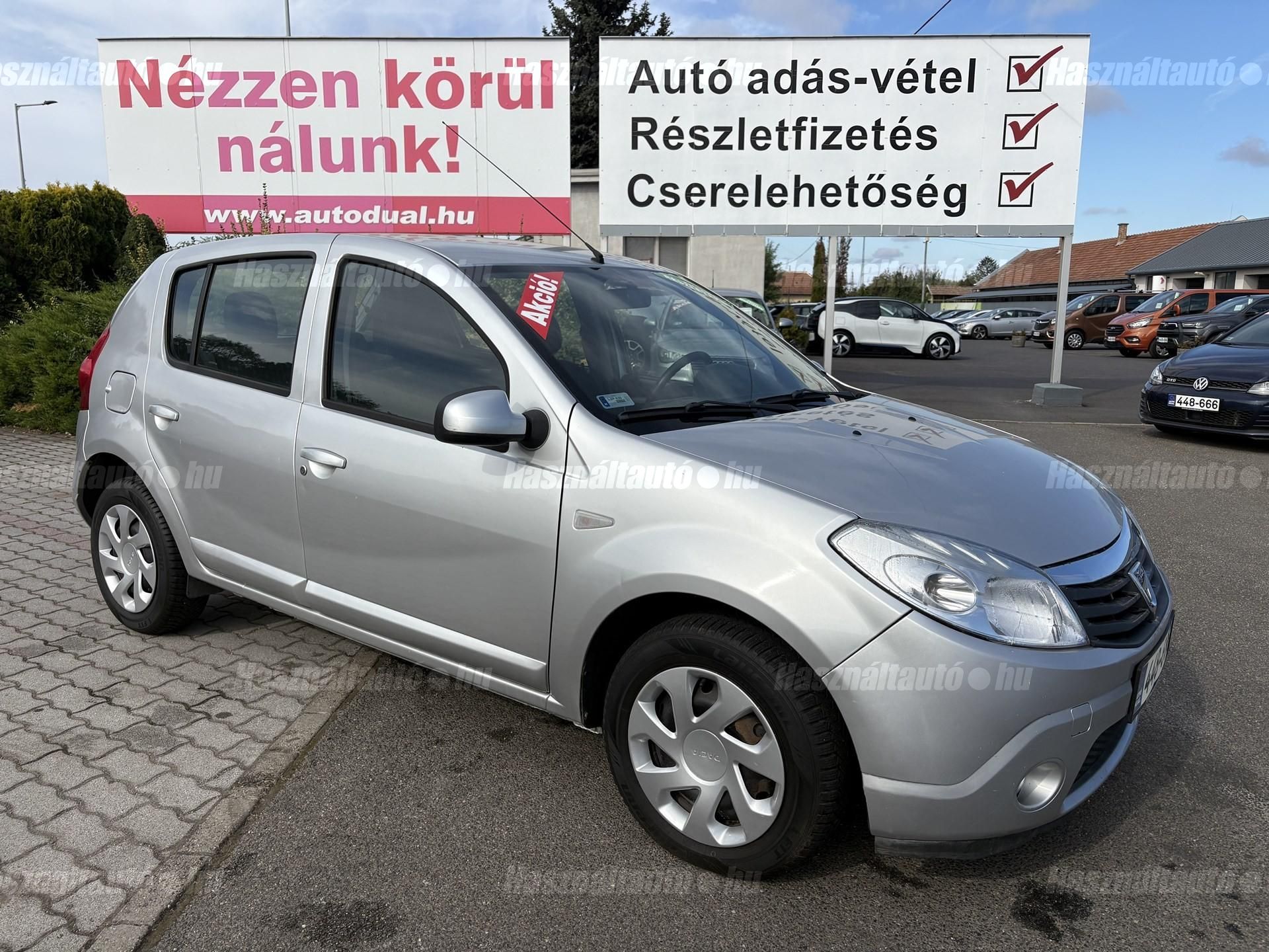 DACIA SANDERO 2011/11 - 1