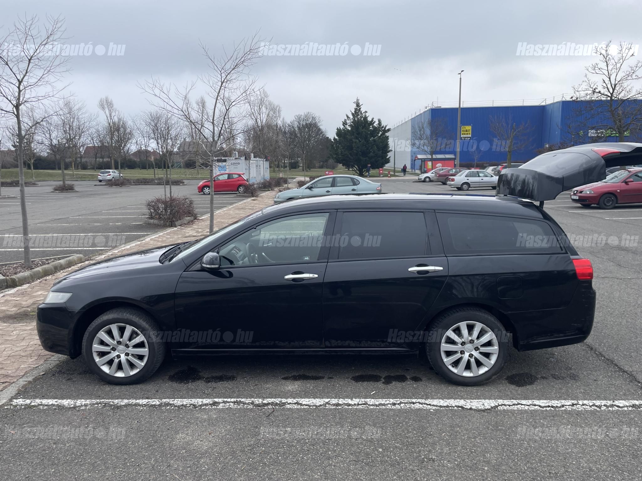 HONDA ACCORD 2003/9 - 1