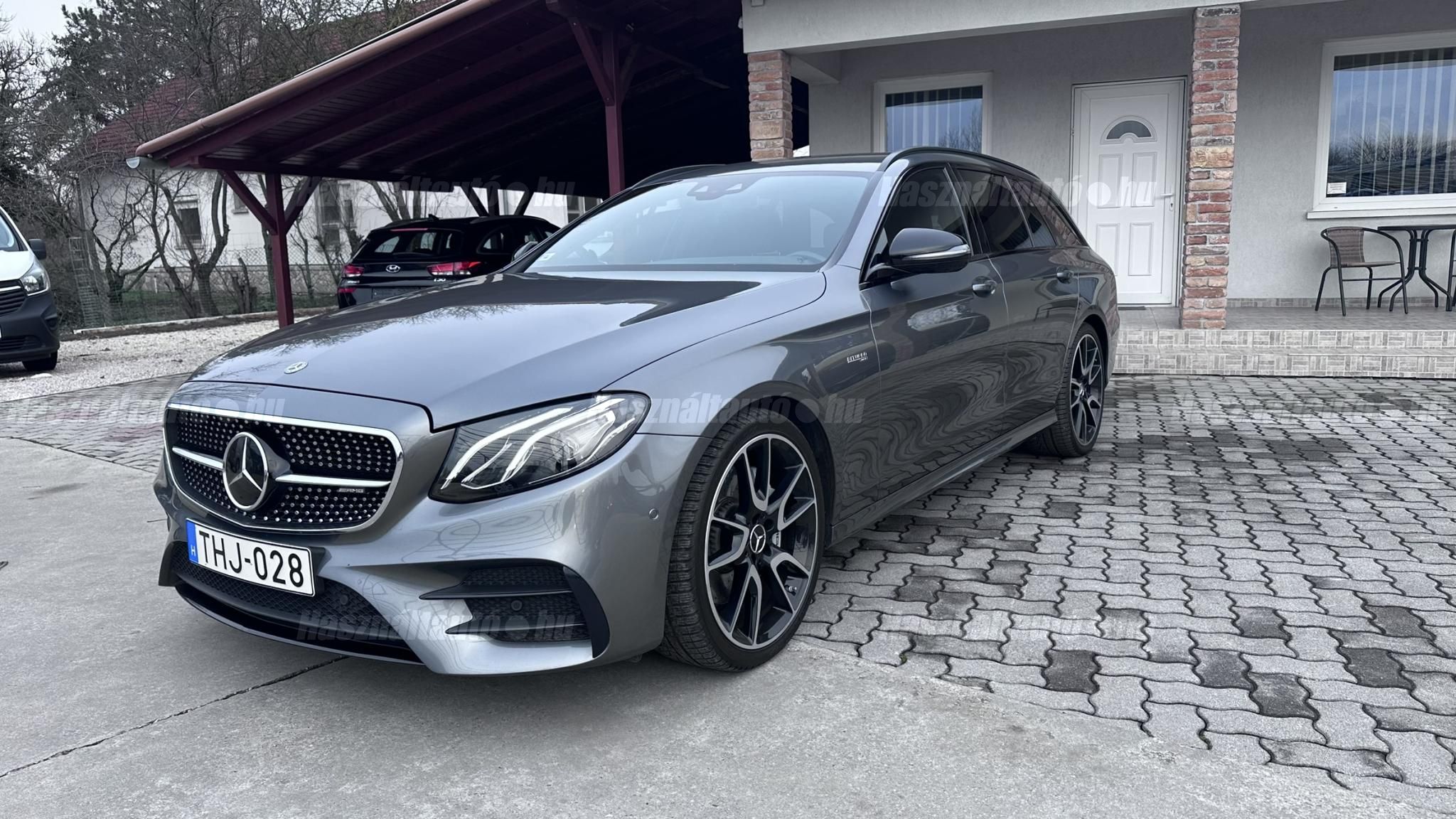 MERCEDES-AMG E 43 2018/9 - 1