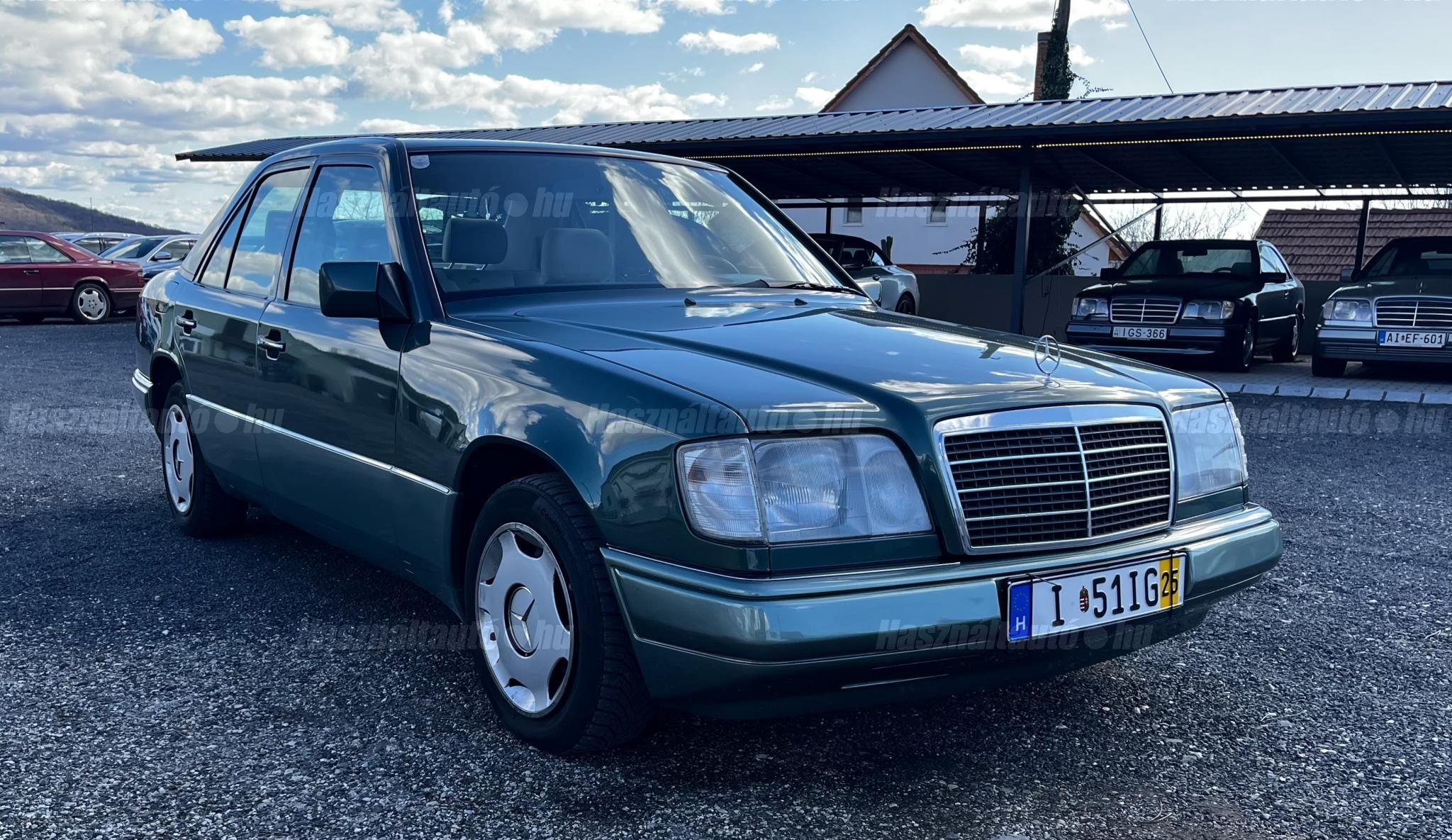 MERCEDES-BENZ E 200 1994/3 - 1