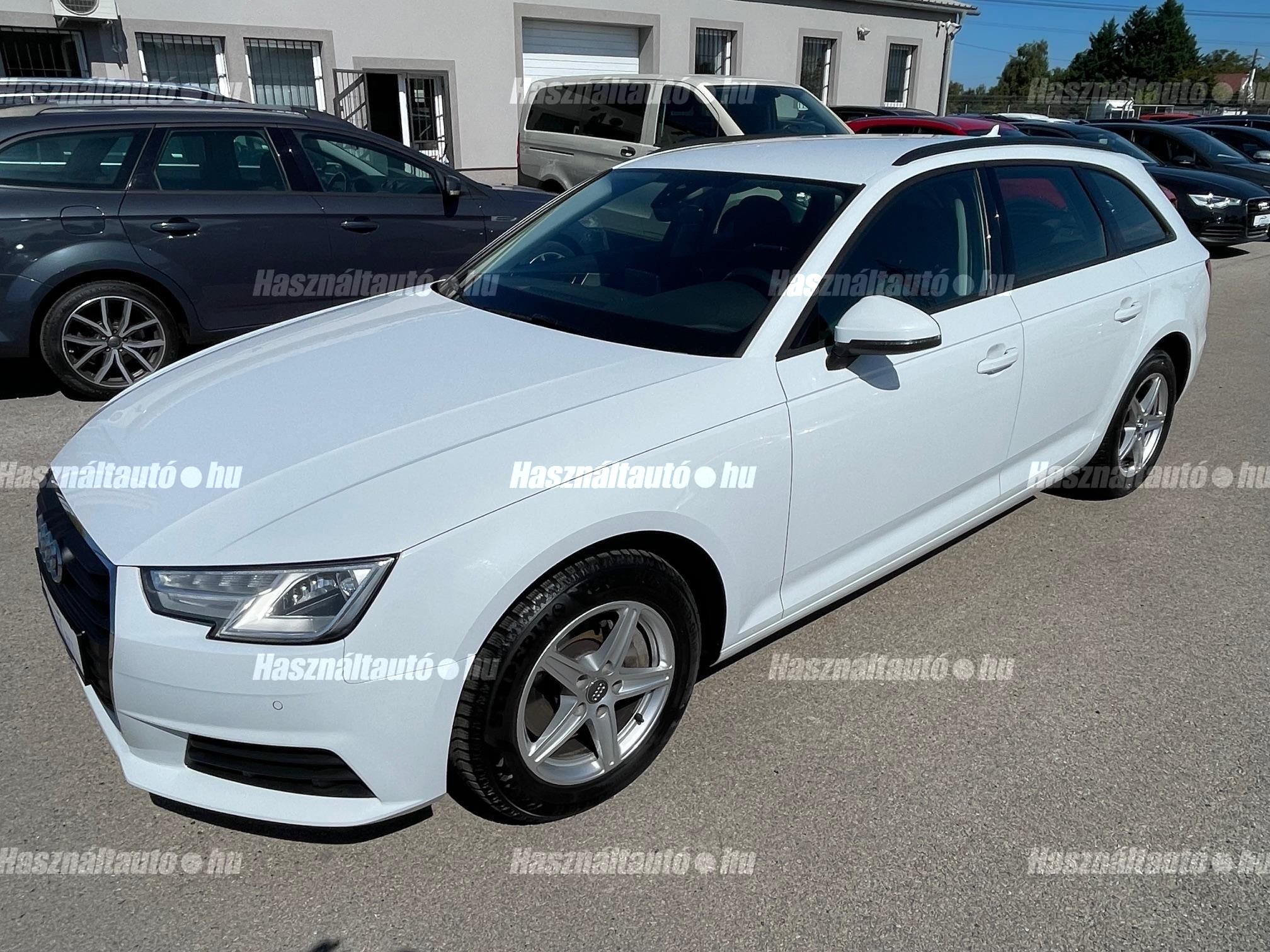 AUDI A4 2017/10 - 1