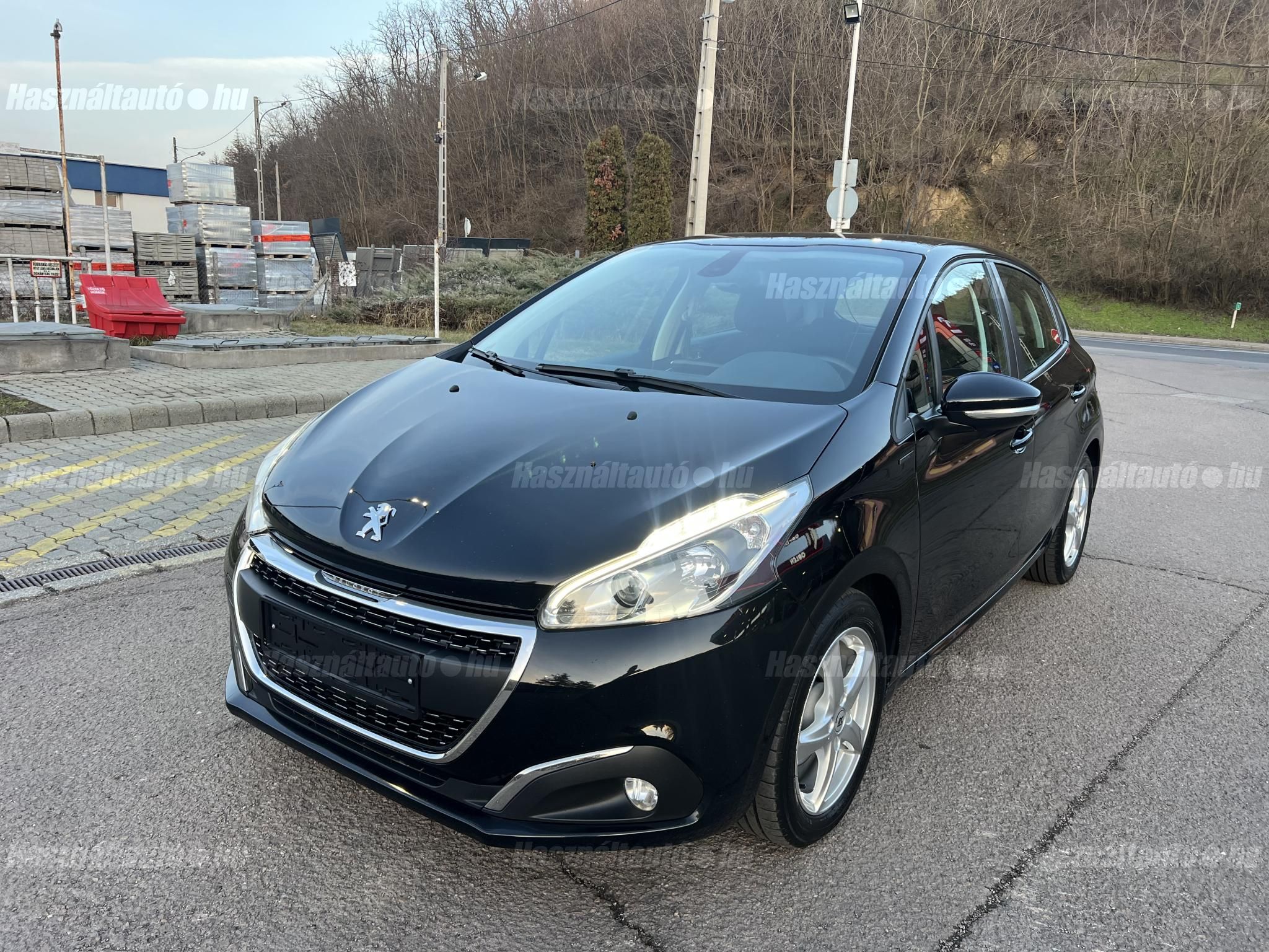 PEUGEOT 208 2018/9 - 1