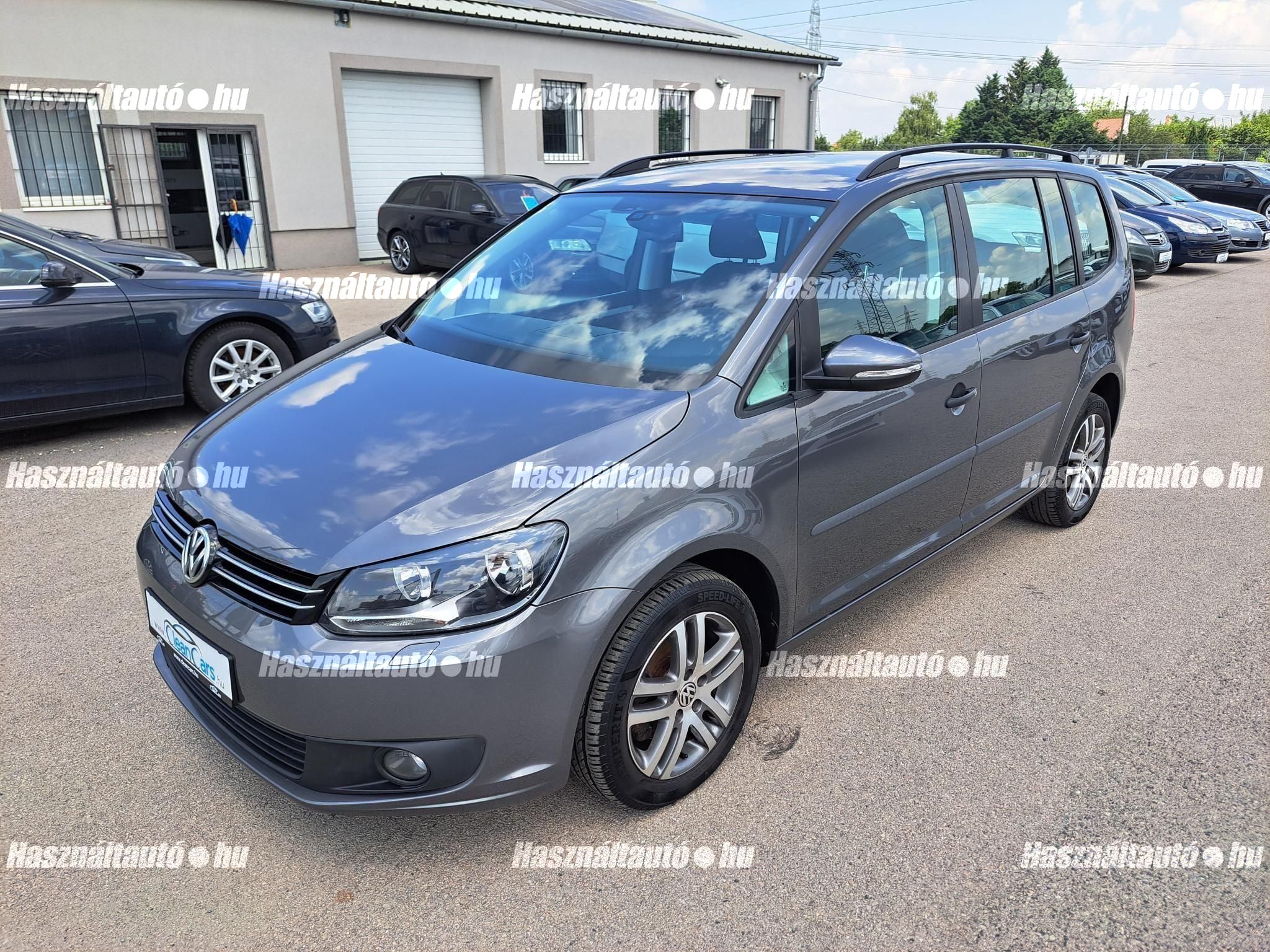 VOLKSWAGEN TOURAN 2014/7 - 1