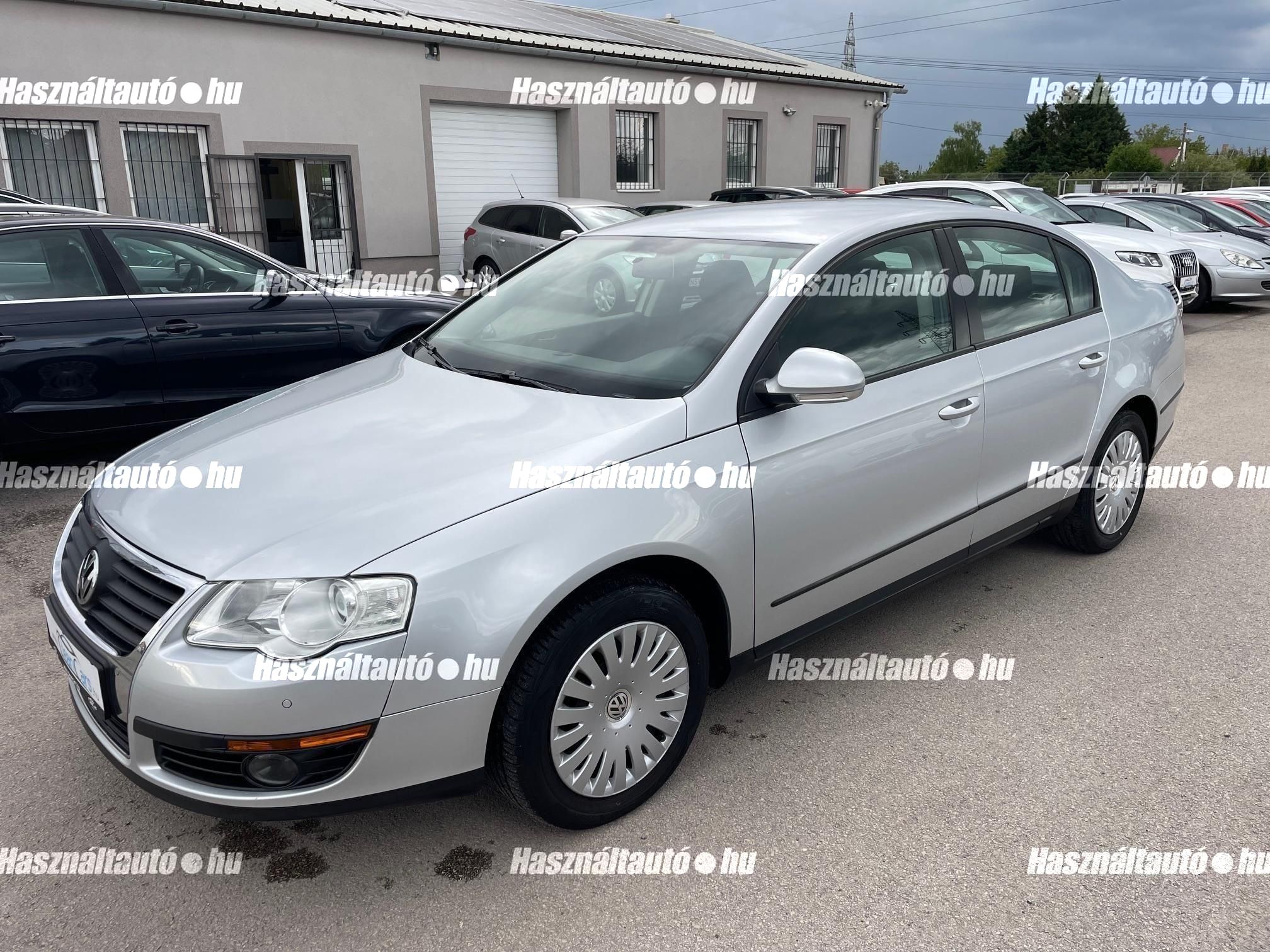 VOLKSWAGEN PASSAT VI 2009/8 - 1