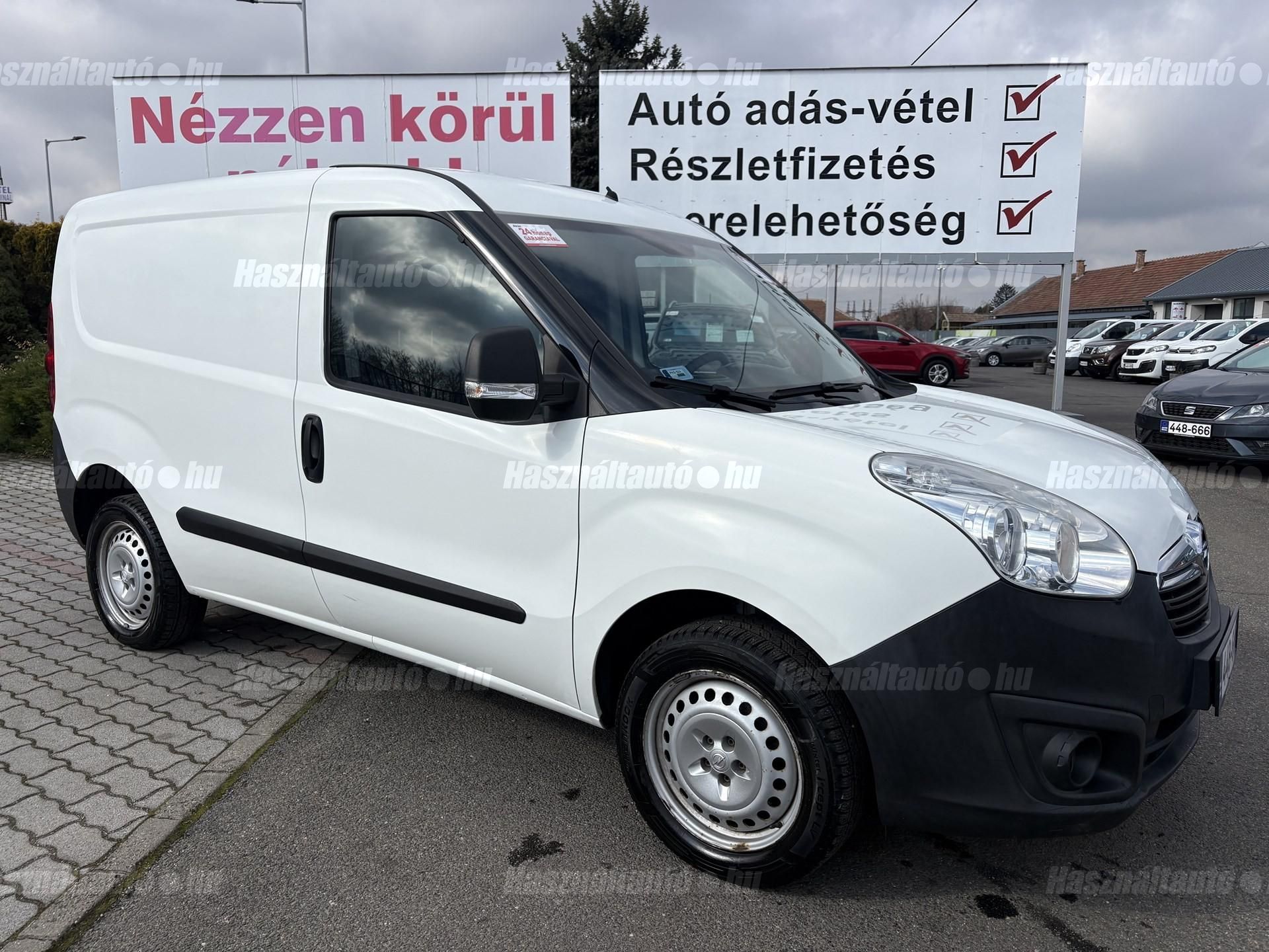 OPEL COMBO 2017/11 - 1