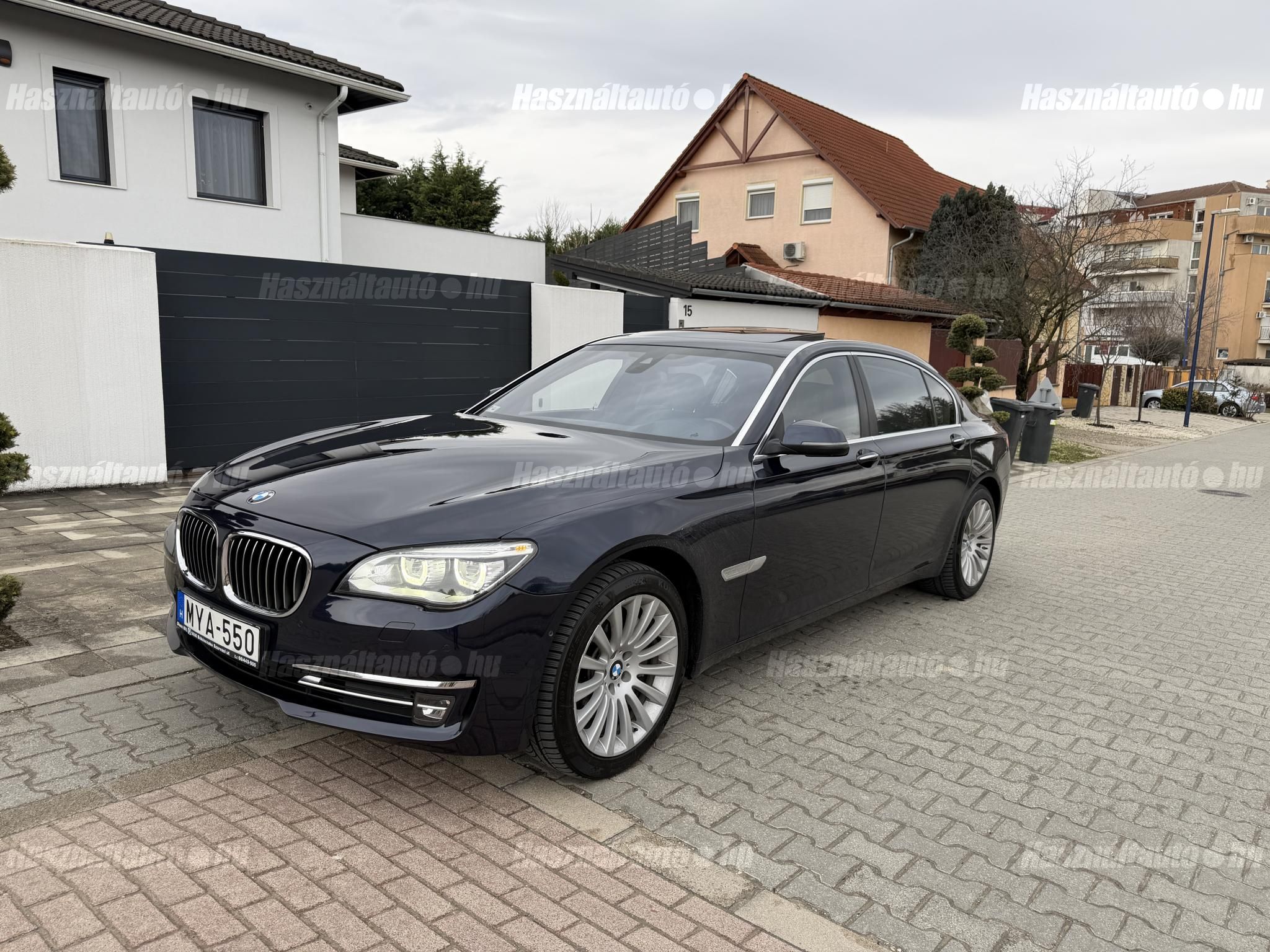 BMW 750 2014/11 - 1