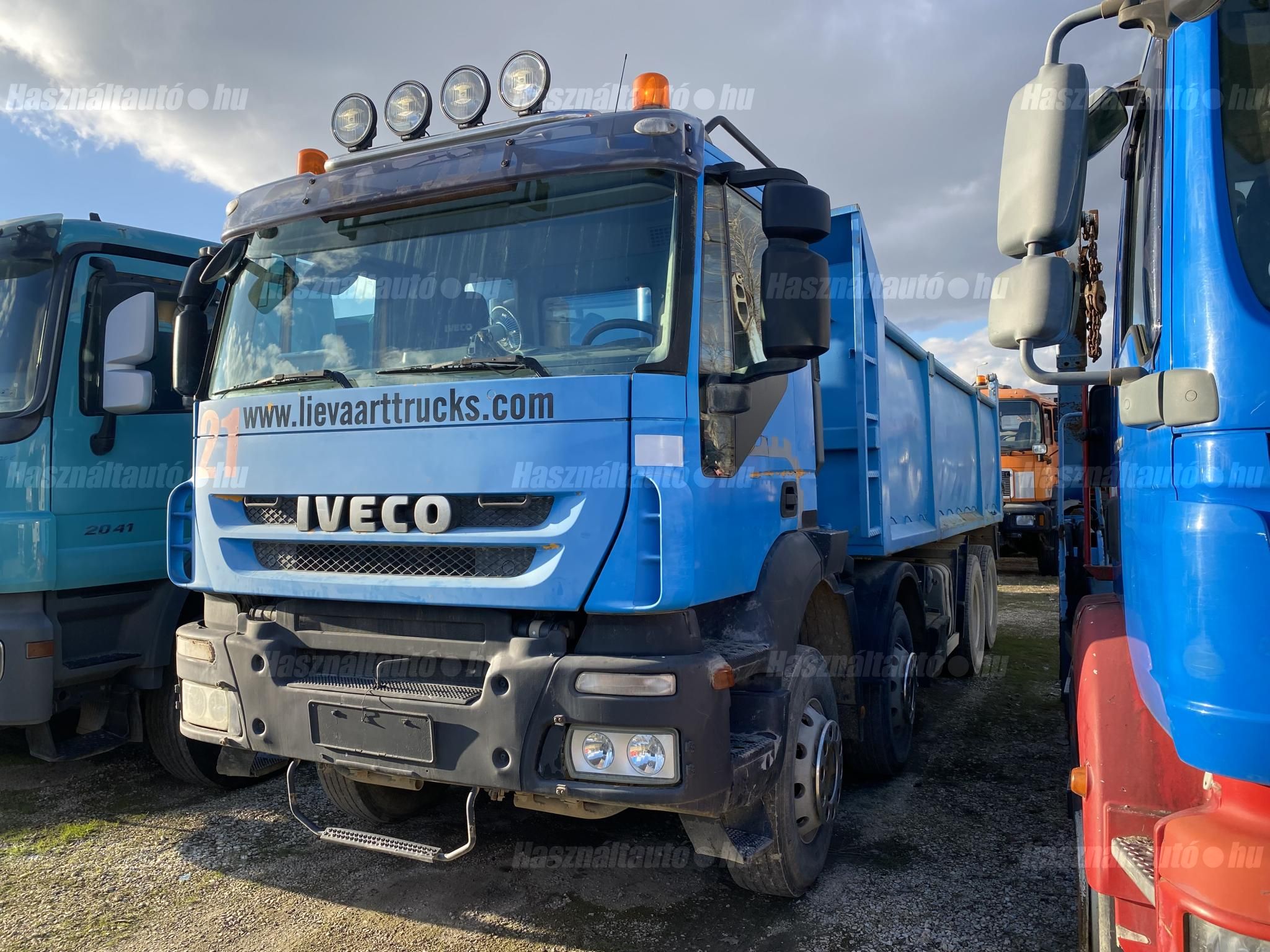 IVECO 2008 - 1
