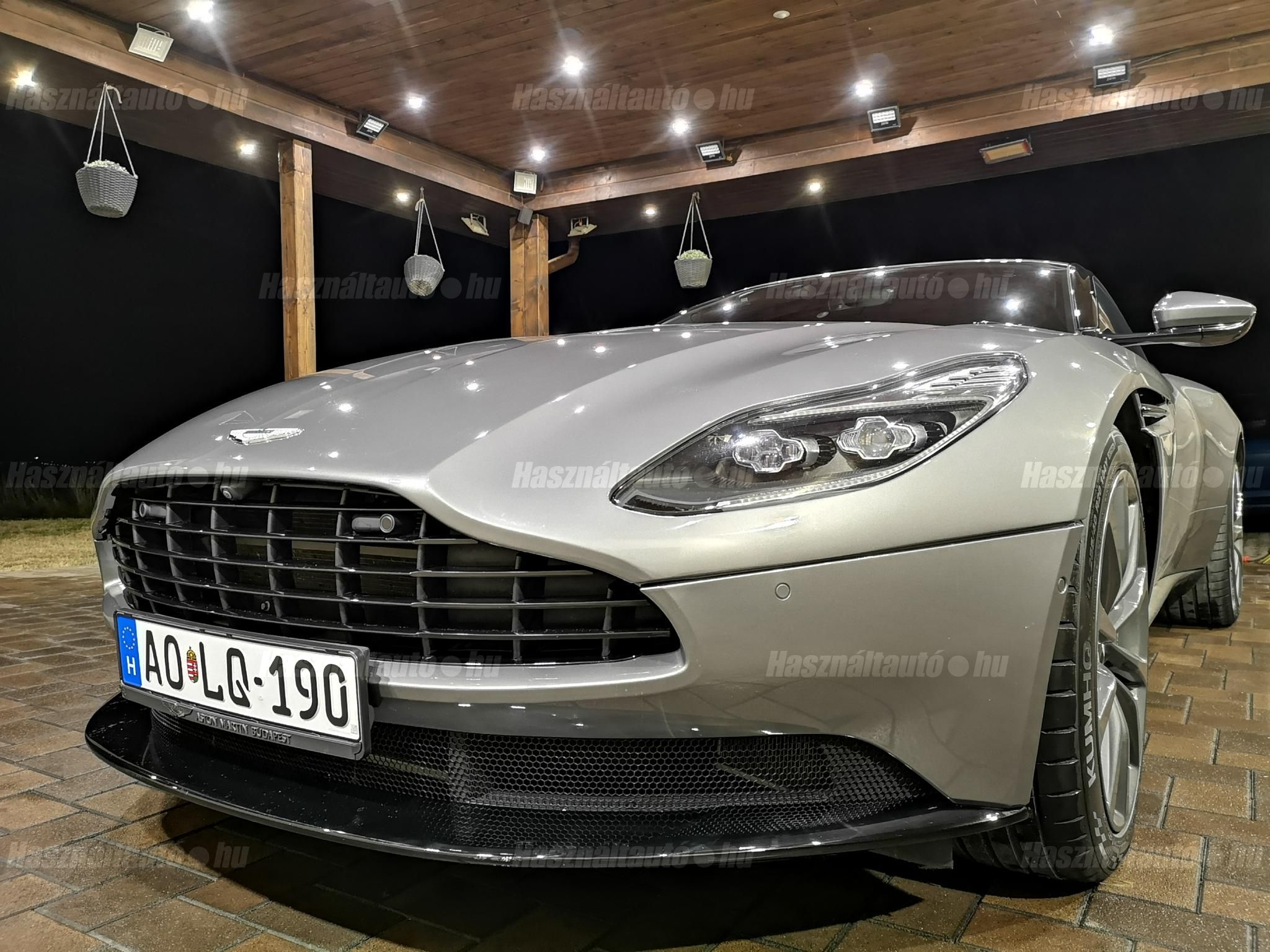 ASTON MARTIN DB11 2017/1 - 1