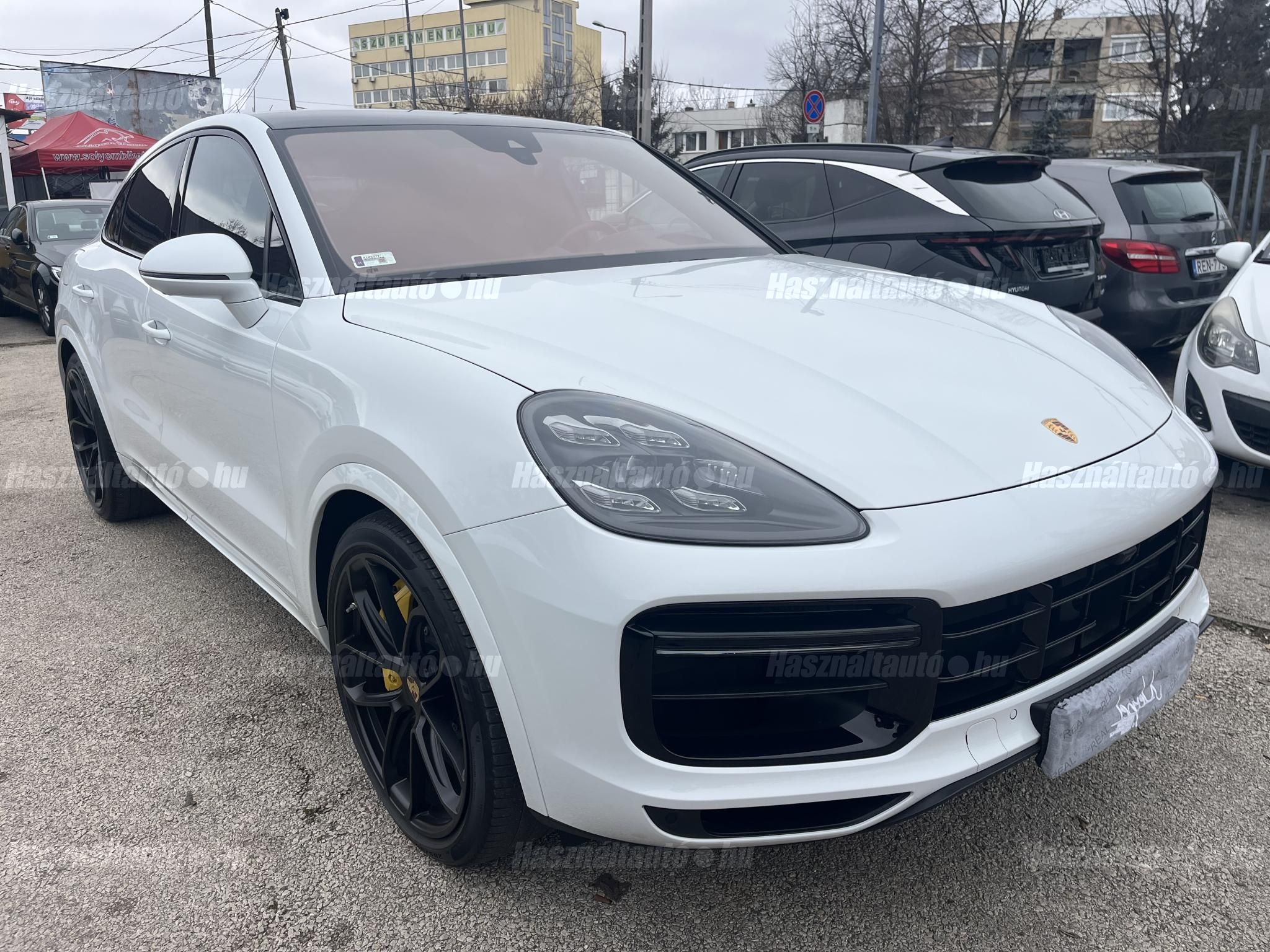 PORSCHE CAYENNE 2020/2 - 1