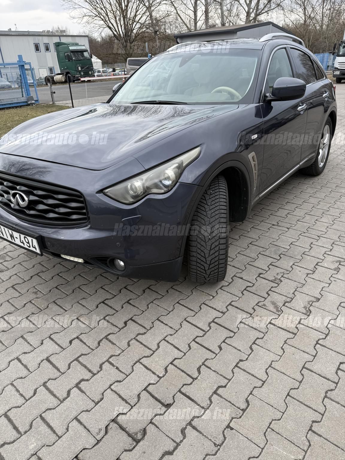 INFINITI FX 2011/6 - 1