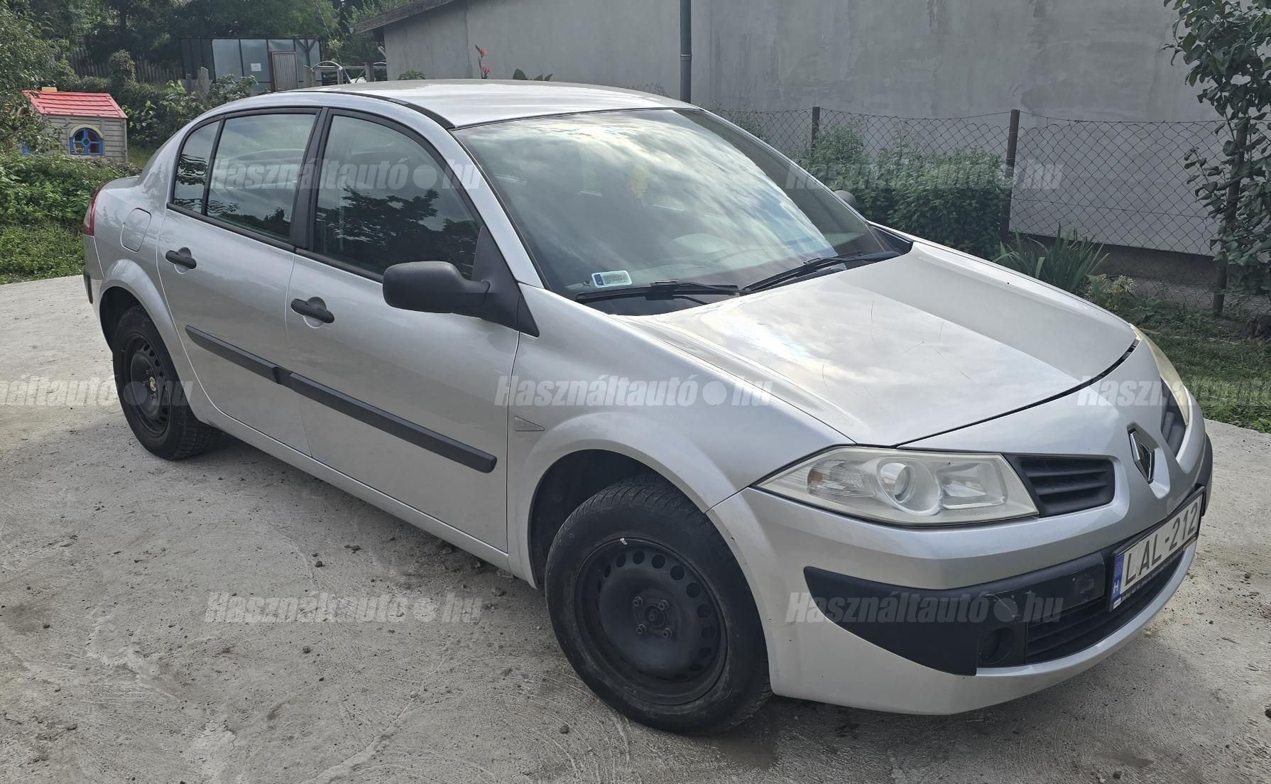 RENAULT MEGANE 2007/12 - 1