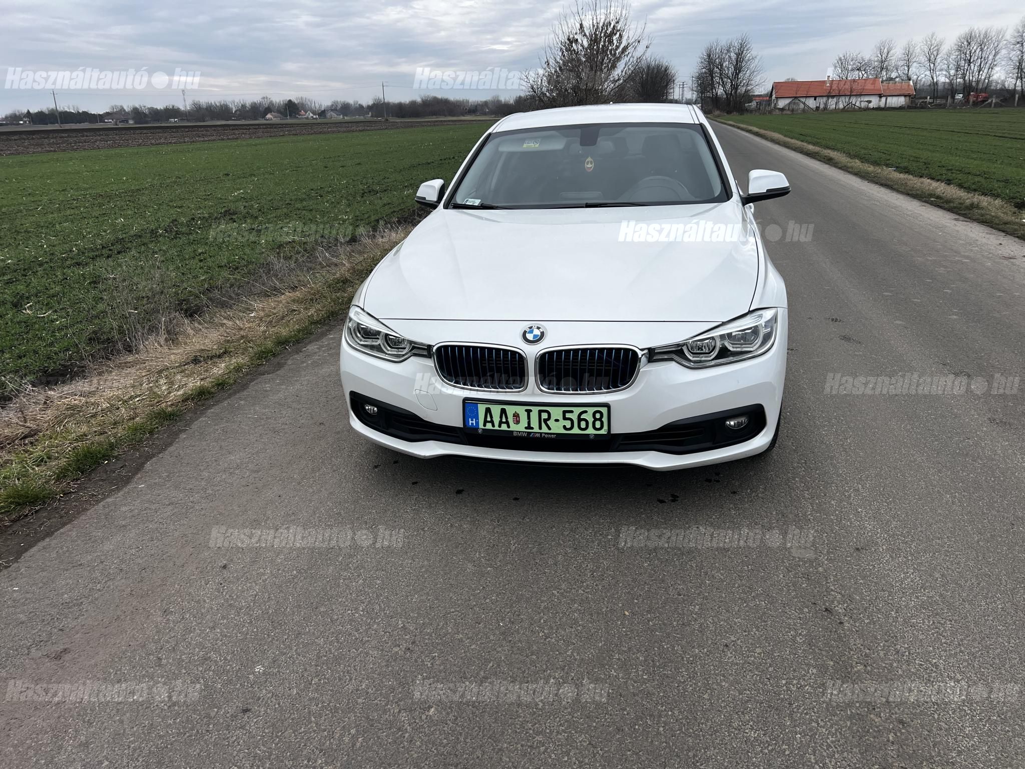 BMW 330 2018/4 - 1