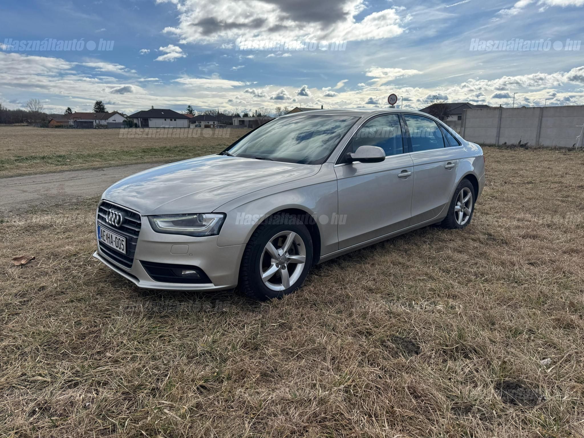 AUDI A4 2012/11 - 1
