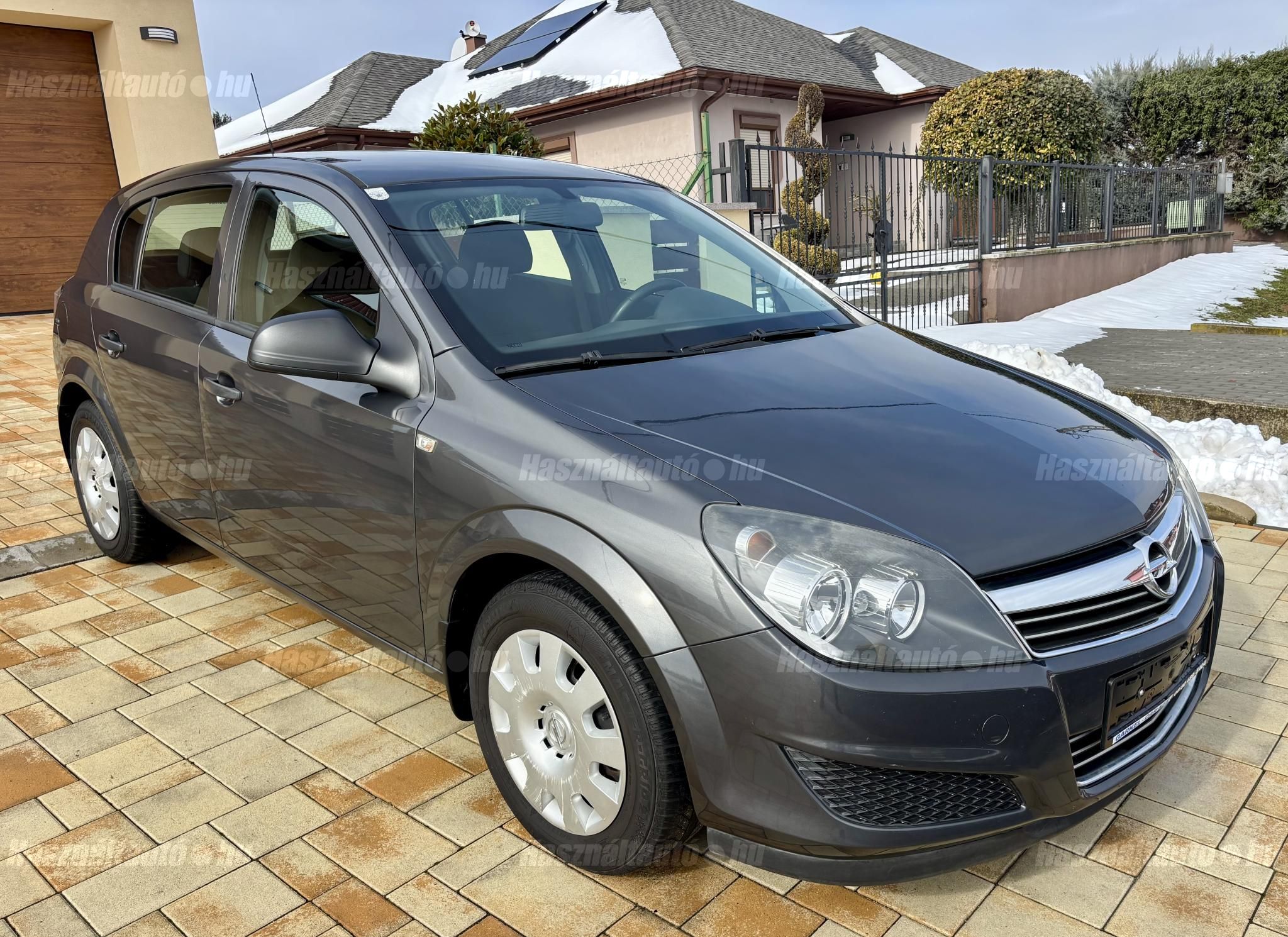 OPEL ASTRA H 2009/4 - 1