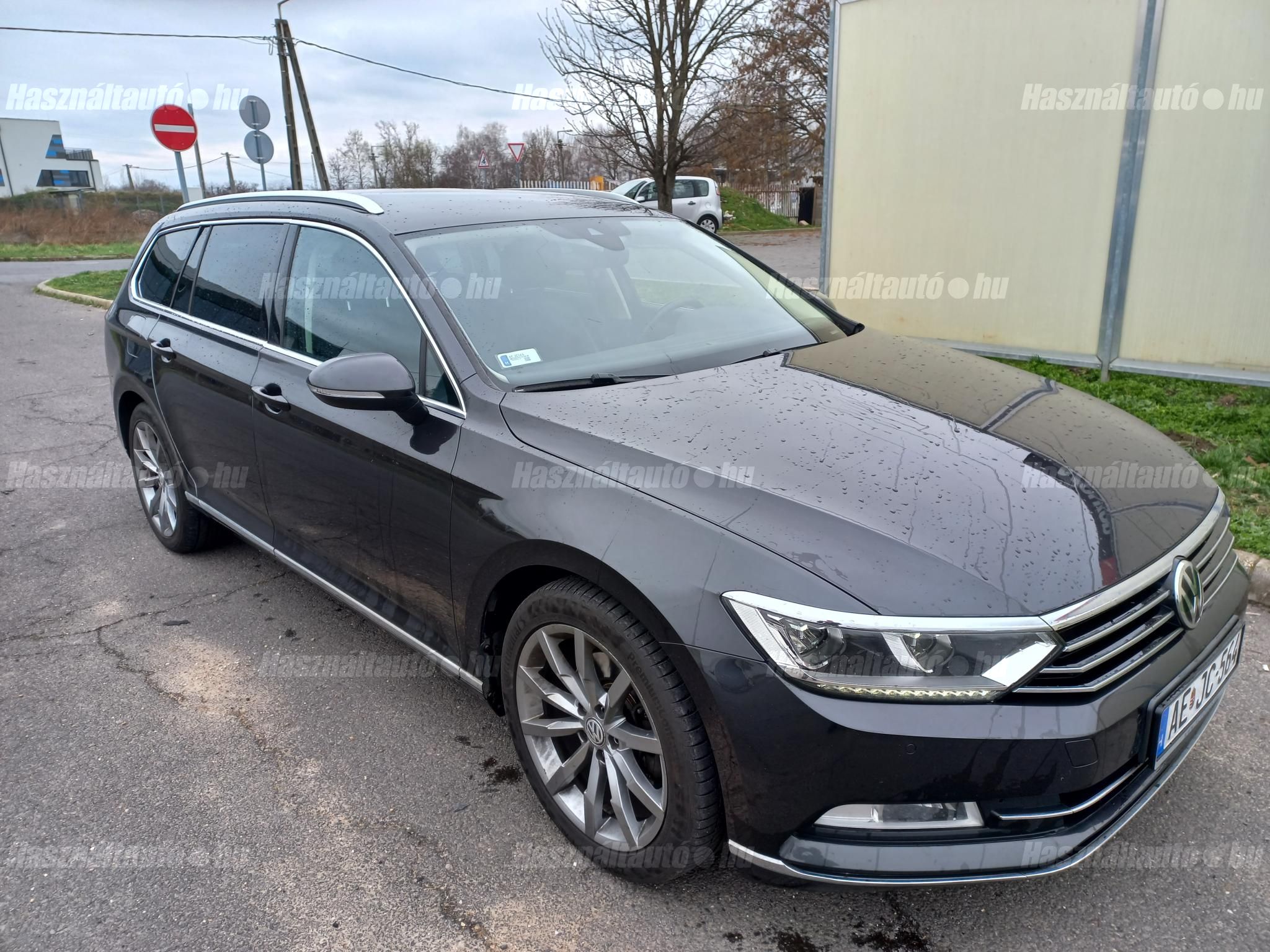 VOLKSWAGEN PASSAT VIII 2018/8 - 1