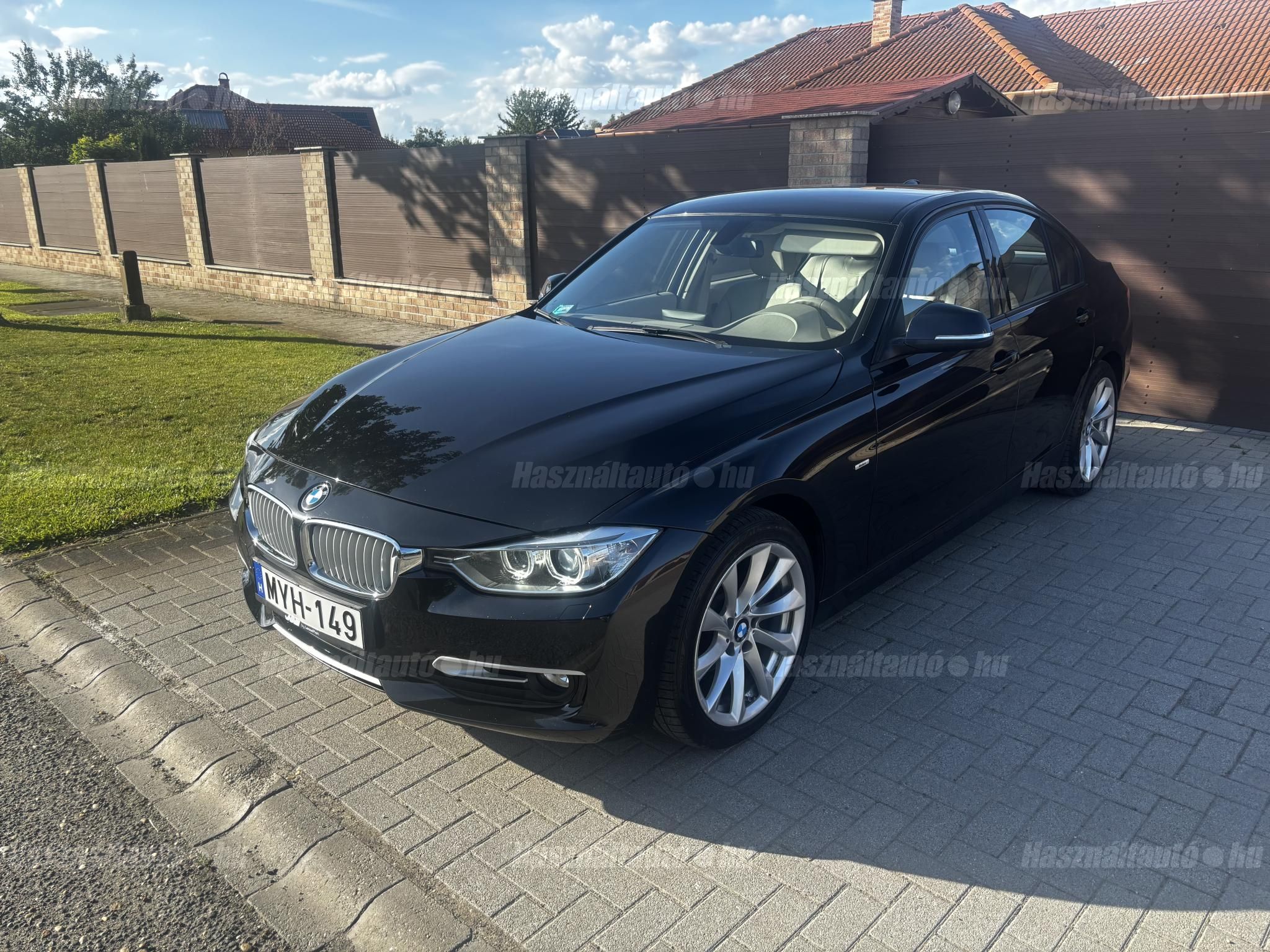 BMW 318 2014/11 - 1