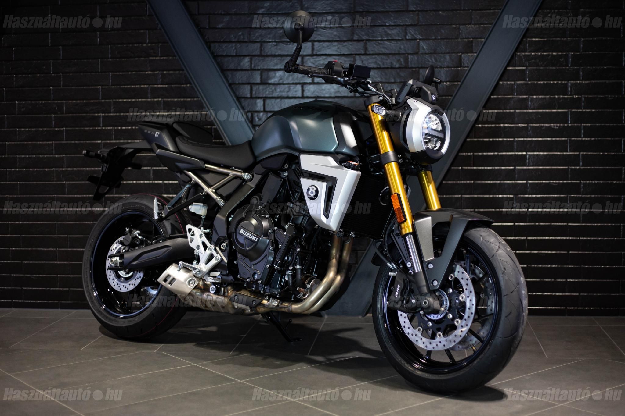 SUZUKI GSX8T 2026/2 - 1