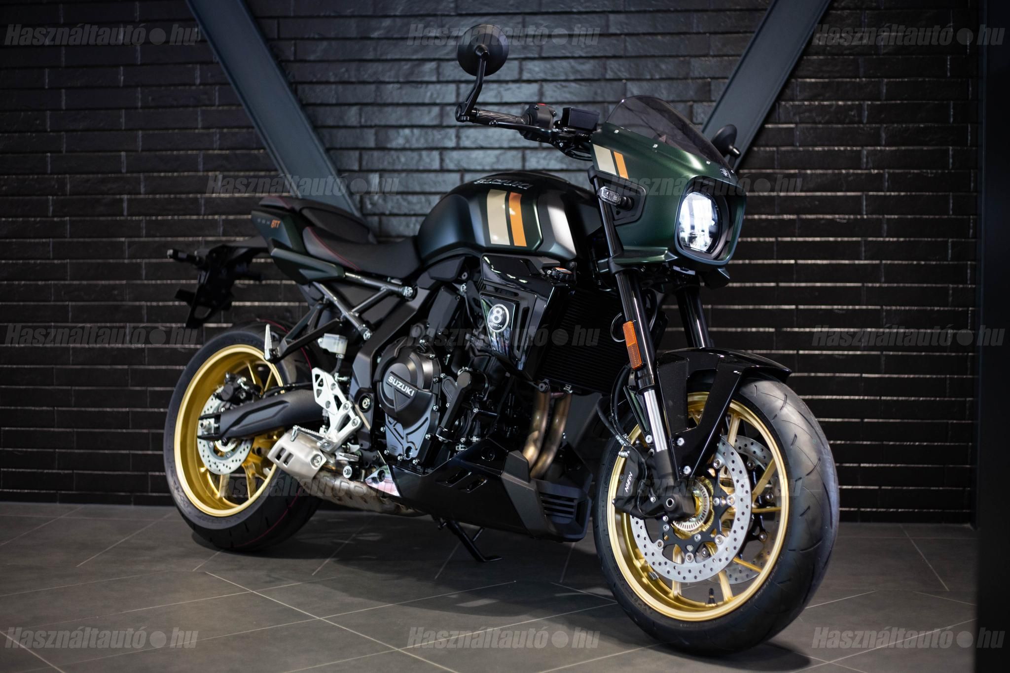 SUZUKI GSX8TT 2026/2 - 1