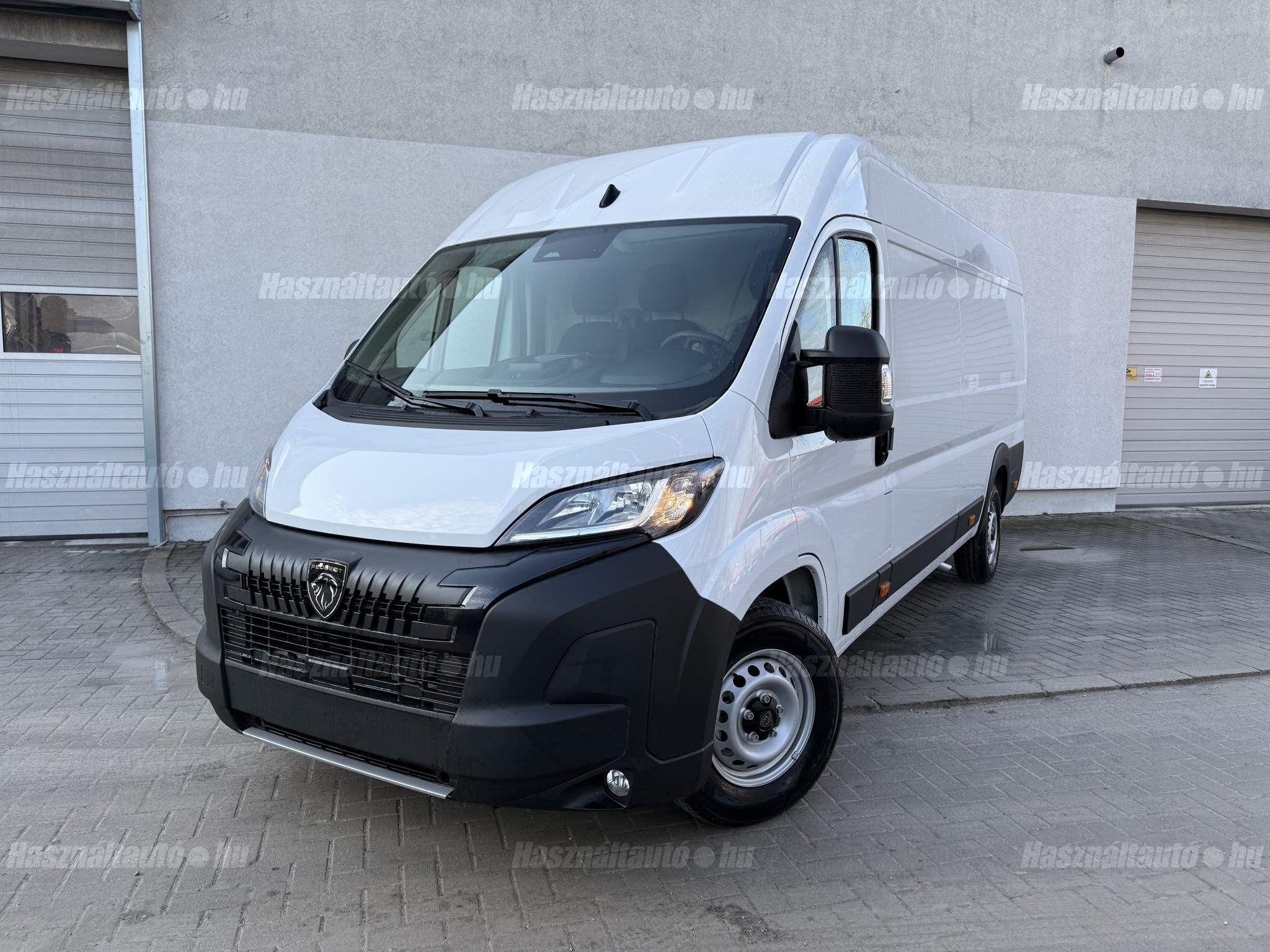 PEUGEOT BOXER 2026 - 1
