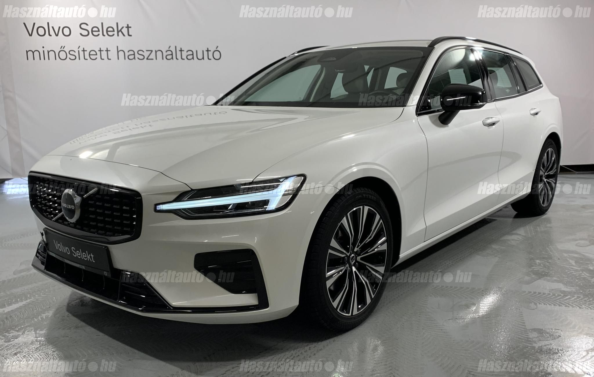 VOLVO V60 2025/5 - 1