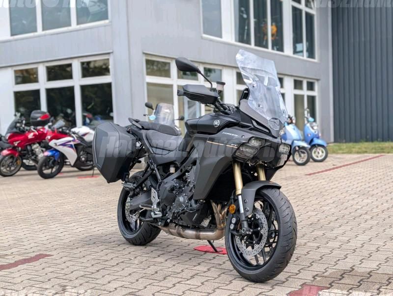 YAMAHA MT-09 TRACER 2025 - 1