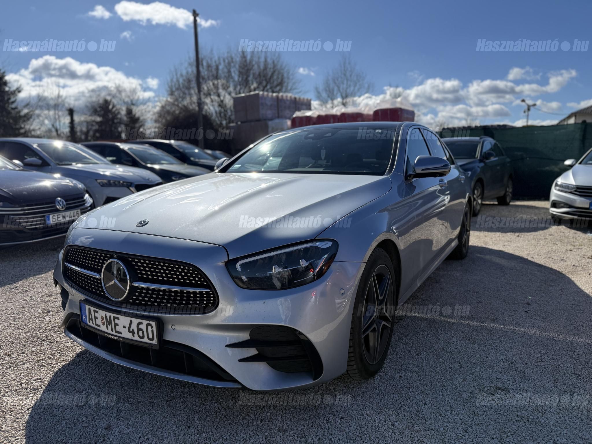 MERCEDES-BENZ E 220 2024/3 - 1