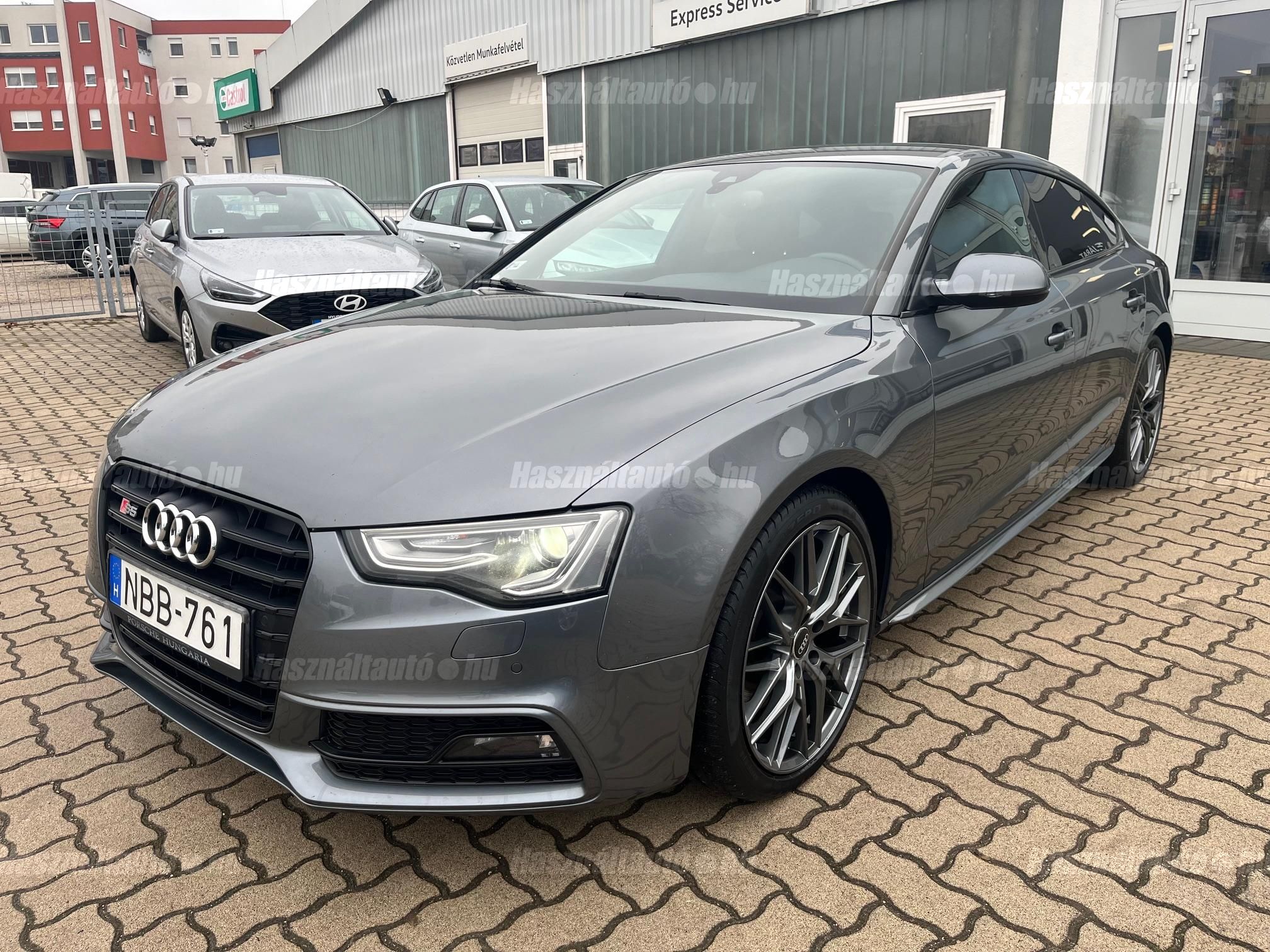 AUDI S5 2015/2 - 1