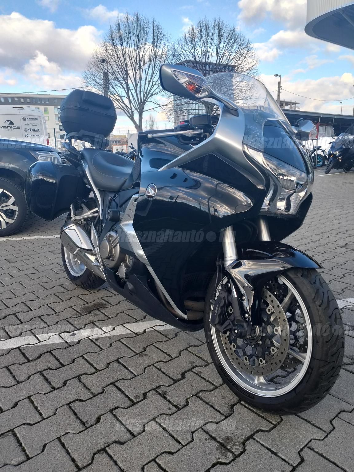 HONDA VFR 1200 FD 2011/5 - 1