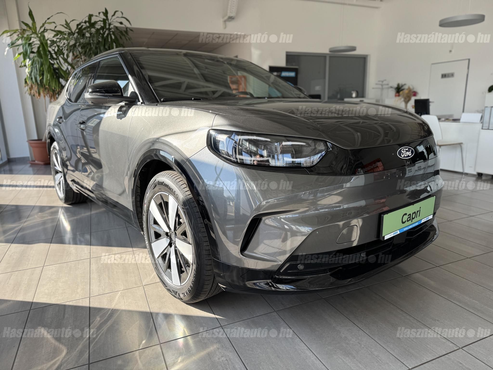 FORD CAPRI 2026 - 1