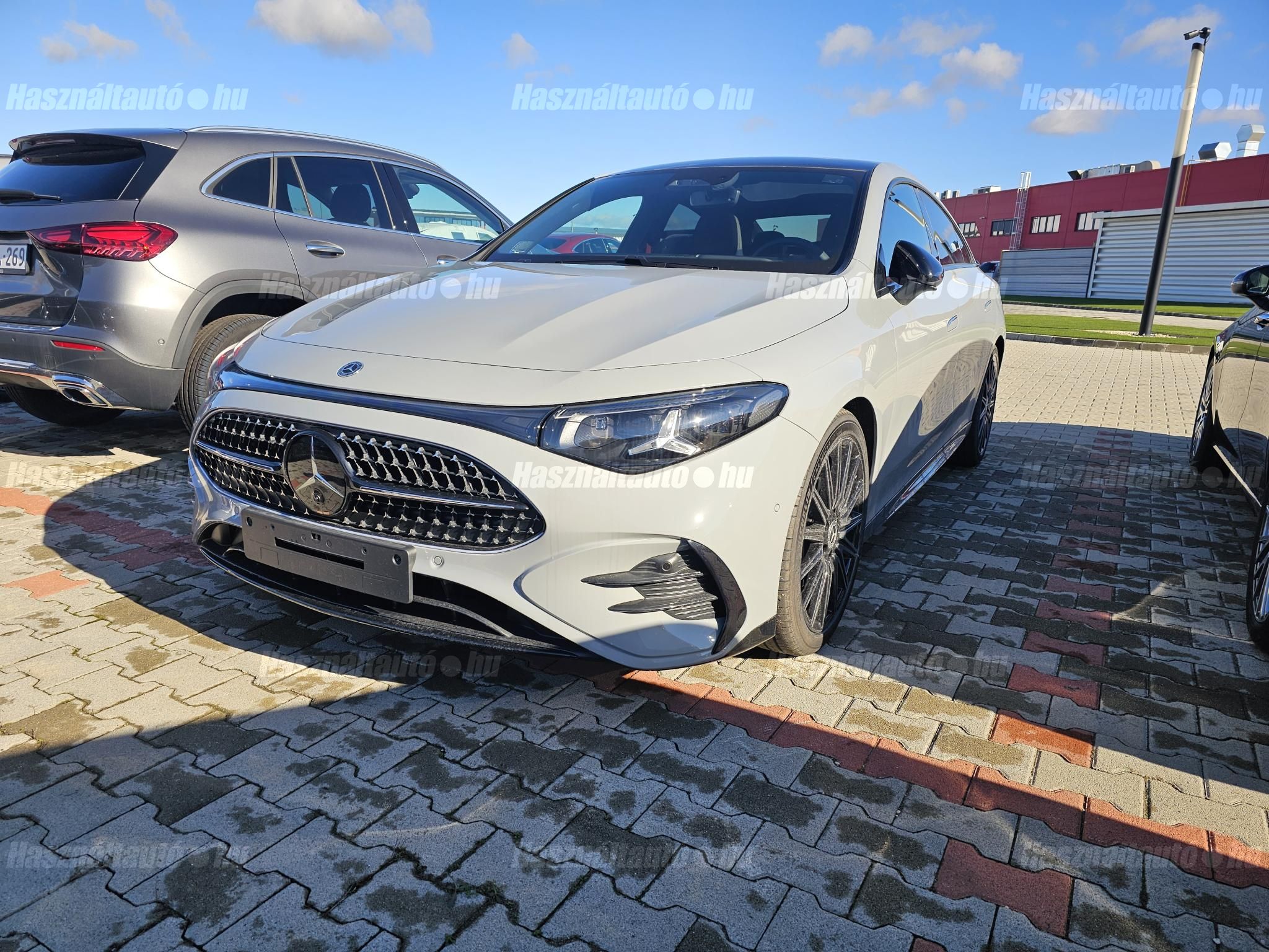 MERCEDES-BENZ CLA 200 2026 - 1