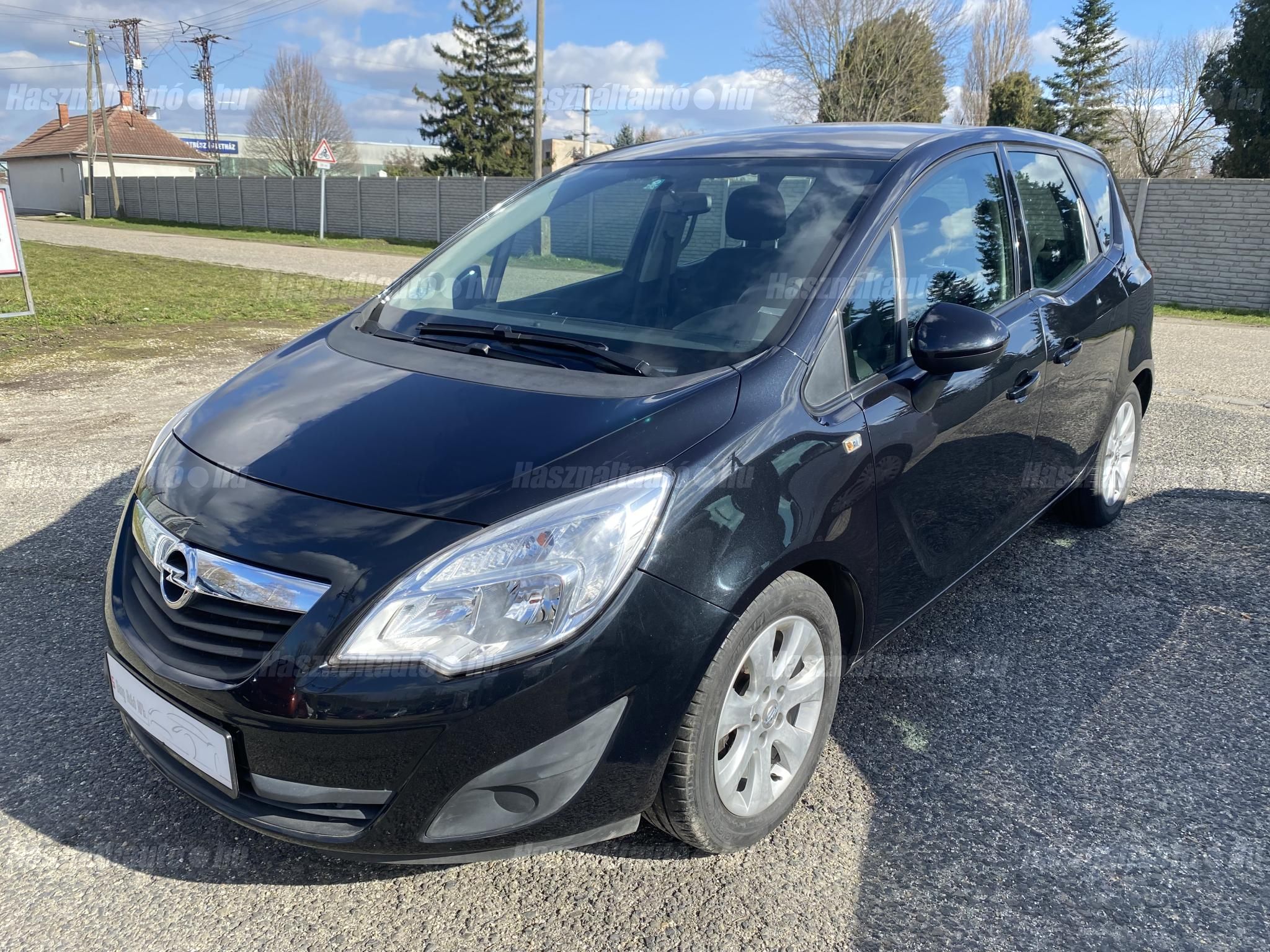 OPEL MERIVA 2013/11 - 1