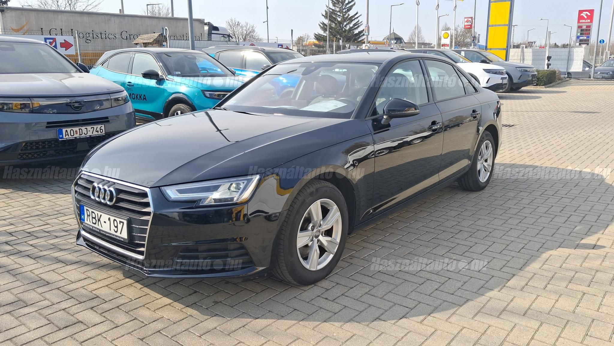 AUDI A4 2019/1 - 1