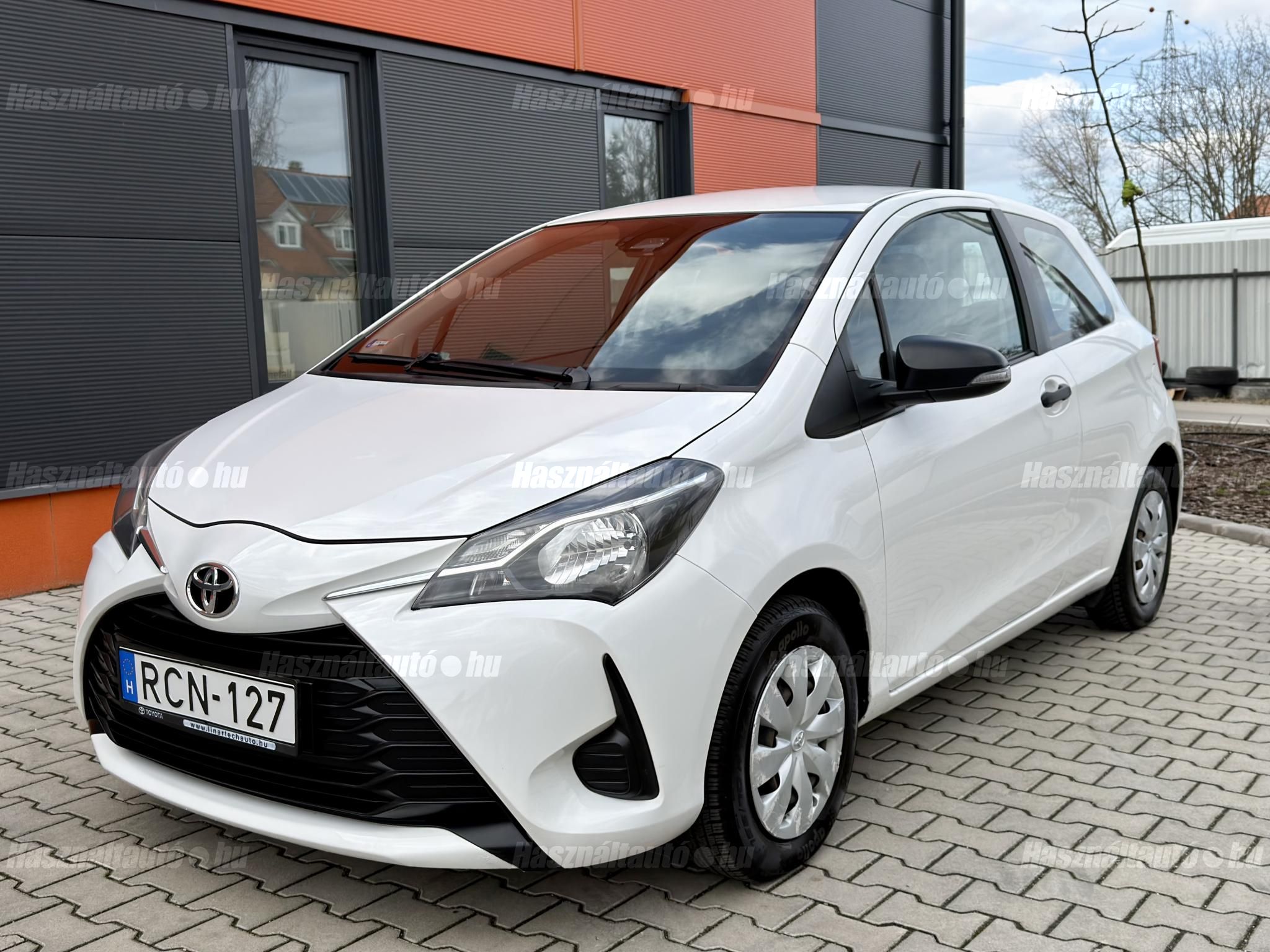TOYOTA YARIS 2018/9 - 1