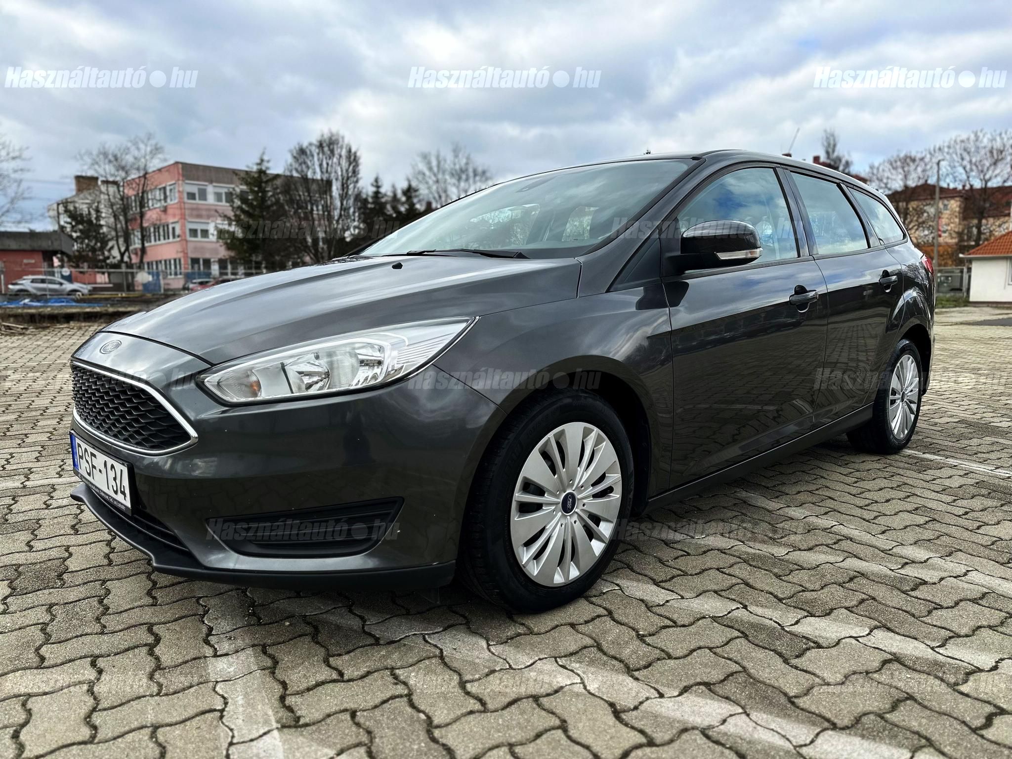 FORD FOCUS 2016/5 - 1