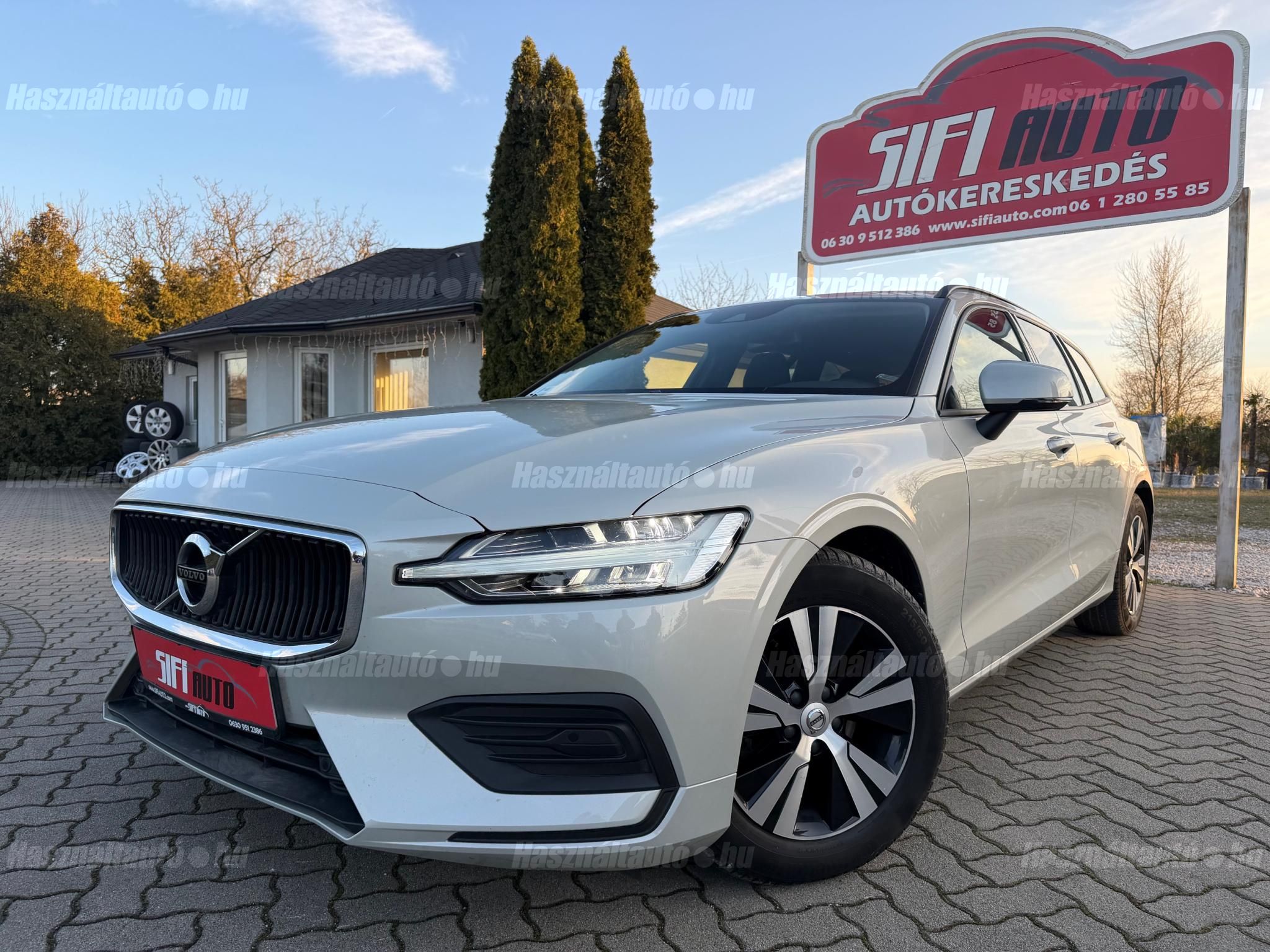 VOLVO V60 2019/9 - 1