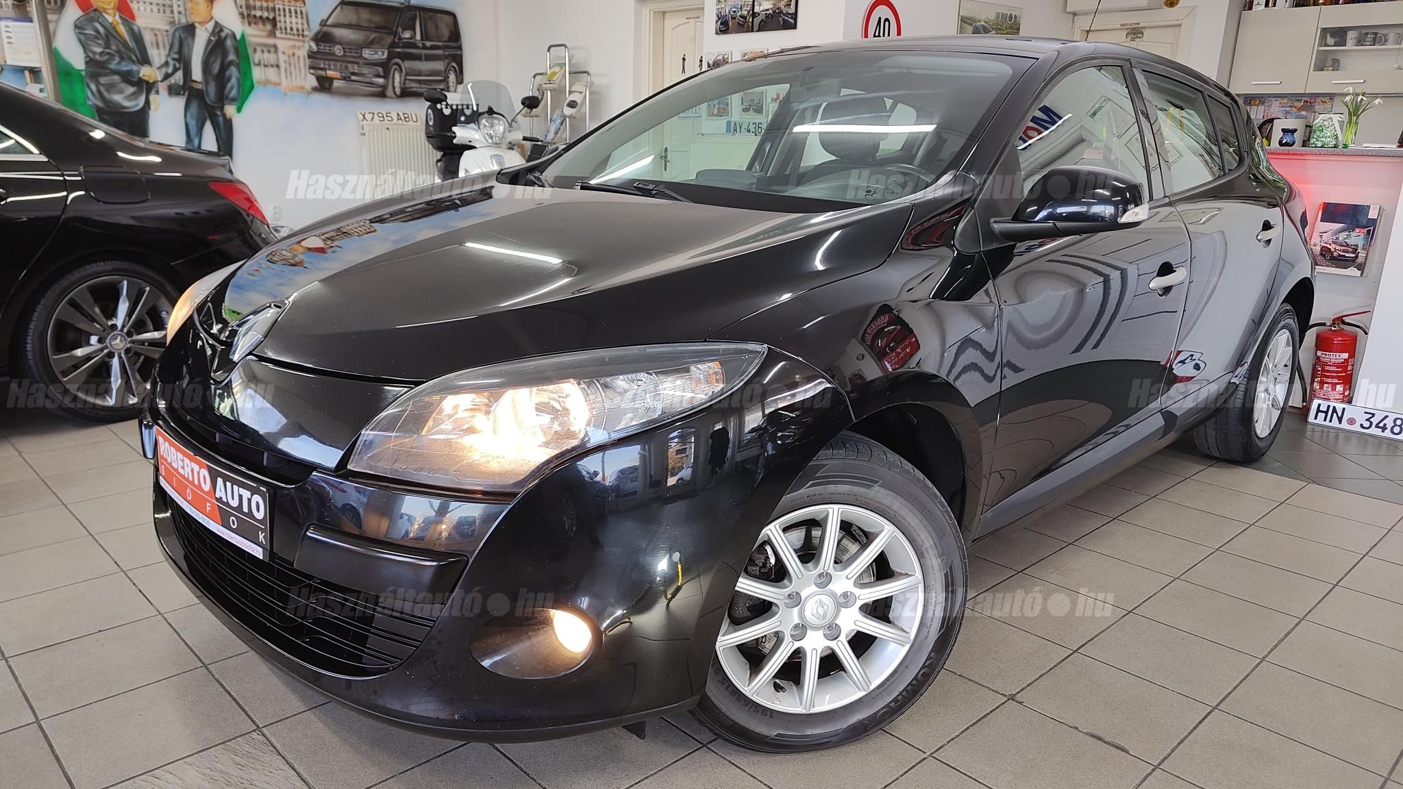RENAULT MEGANE 2011/6 - 1