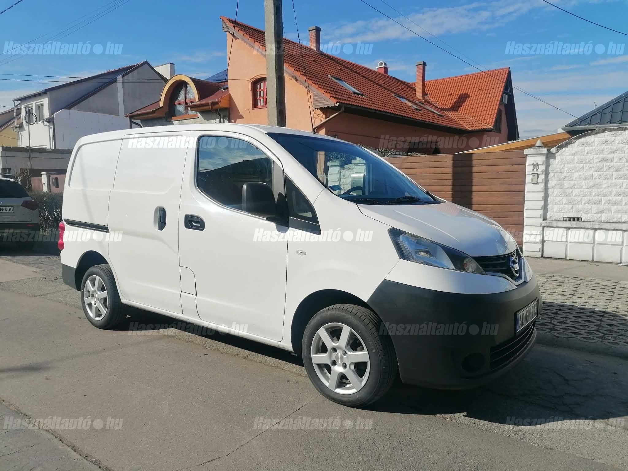 NISSAN NV200 2018/6 - 1