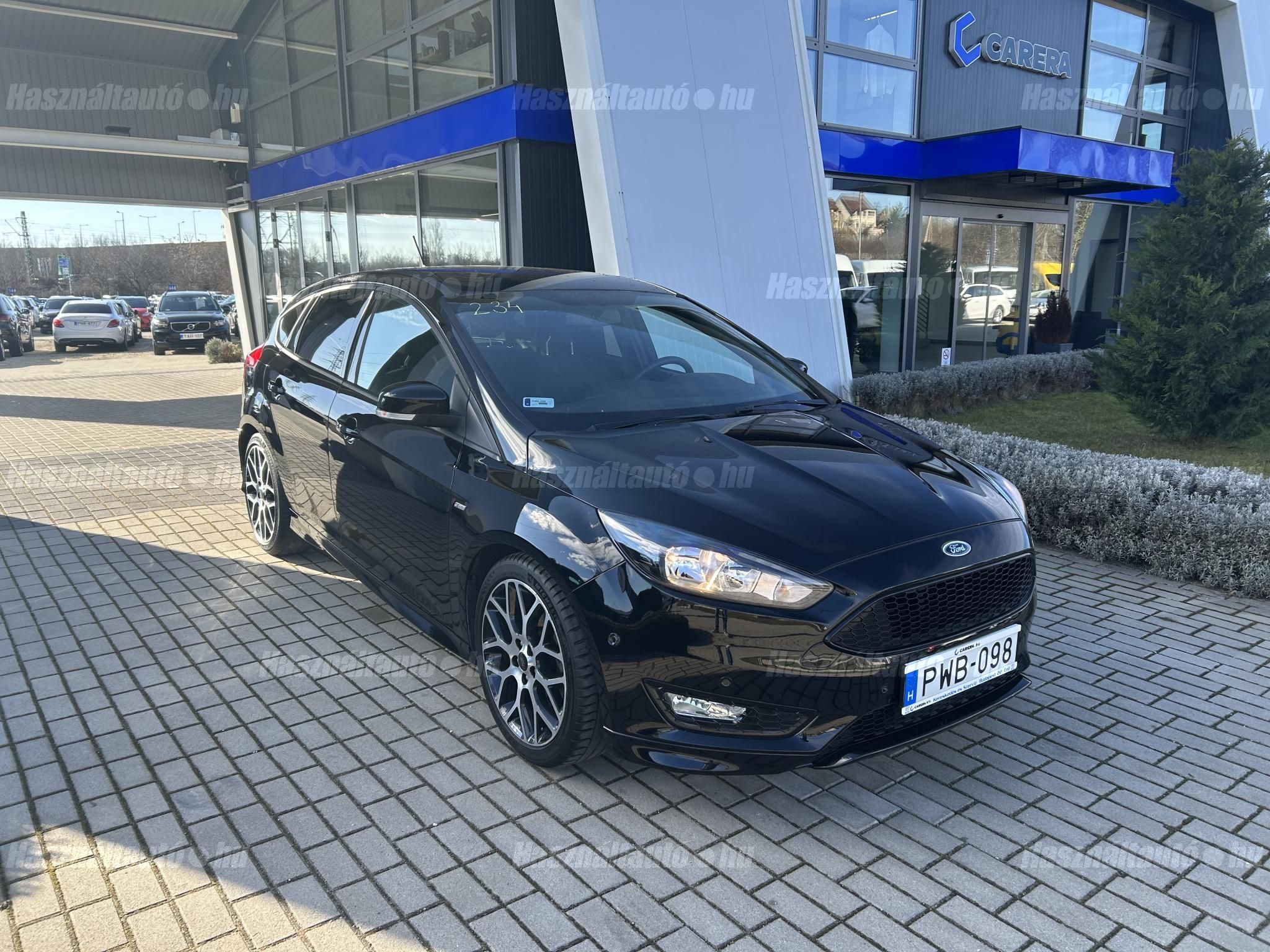FORD FOCUS 2018/6 - 1