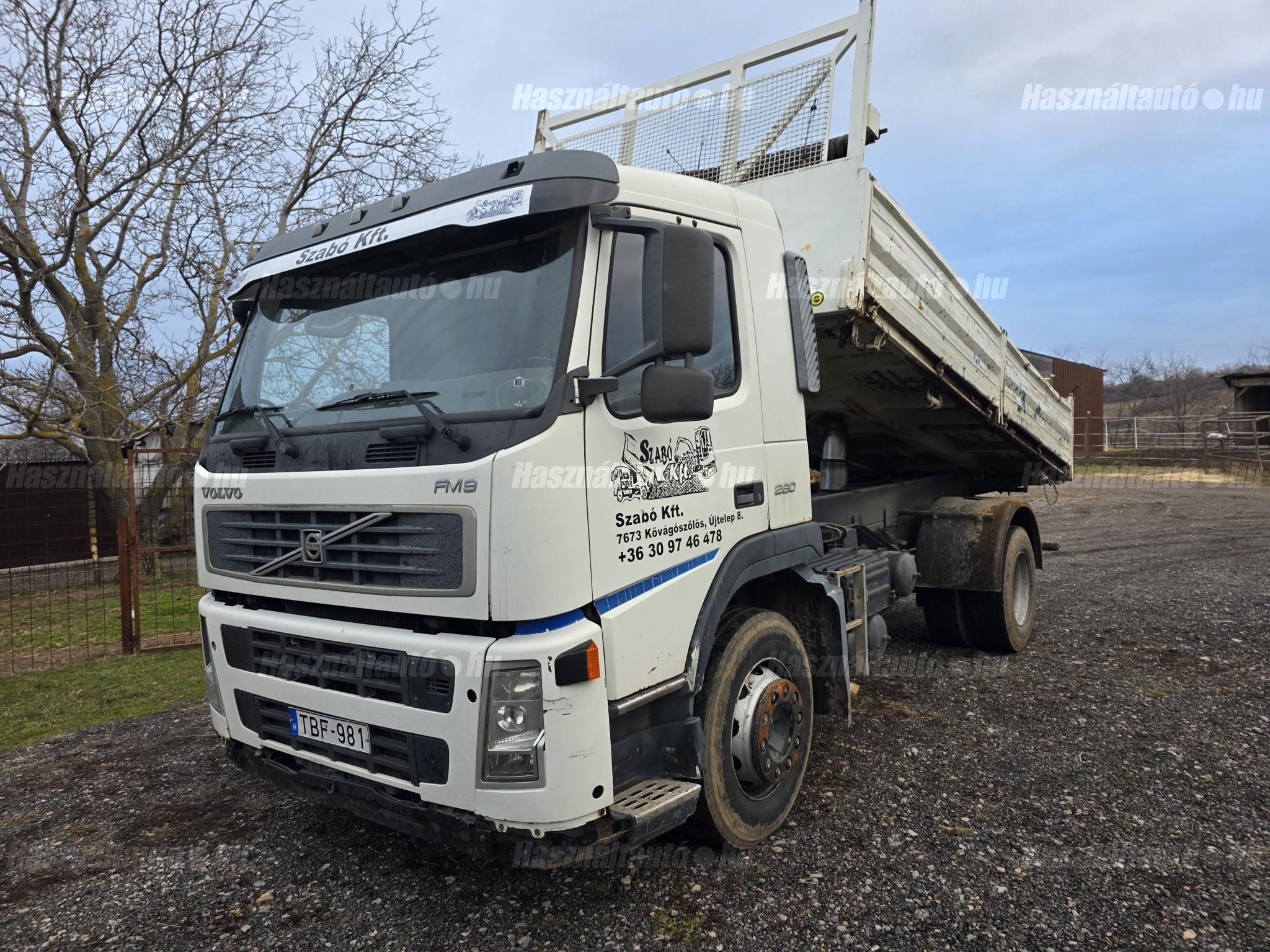 VOLVO 2003/7 - 1