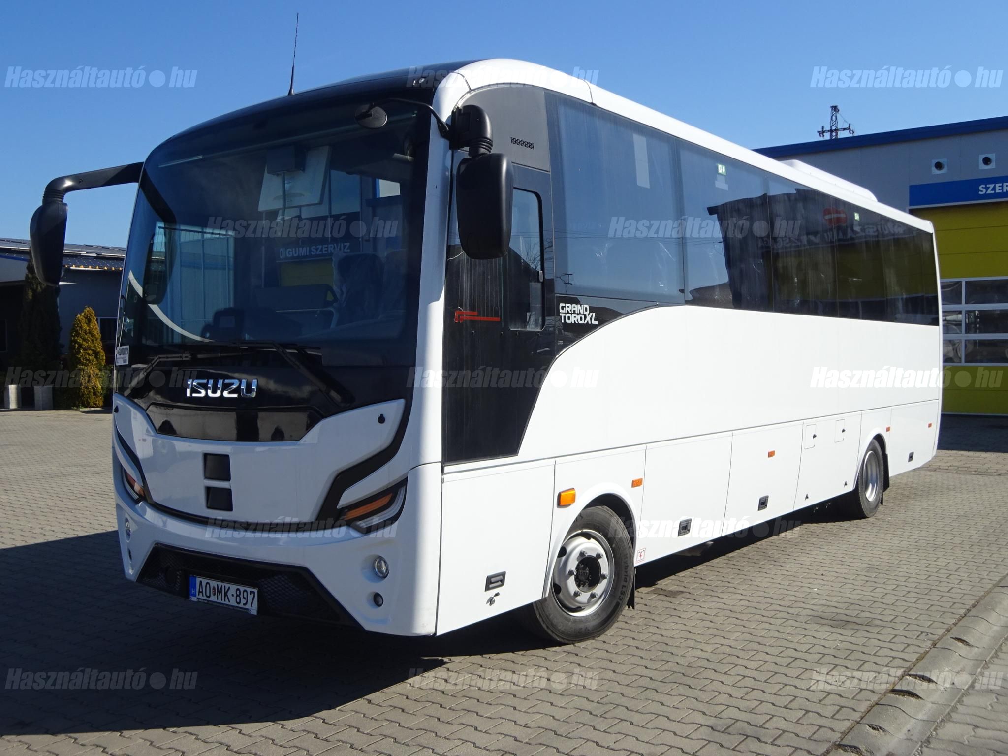 ISUZU 2025/12 - 1