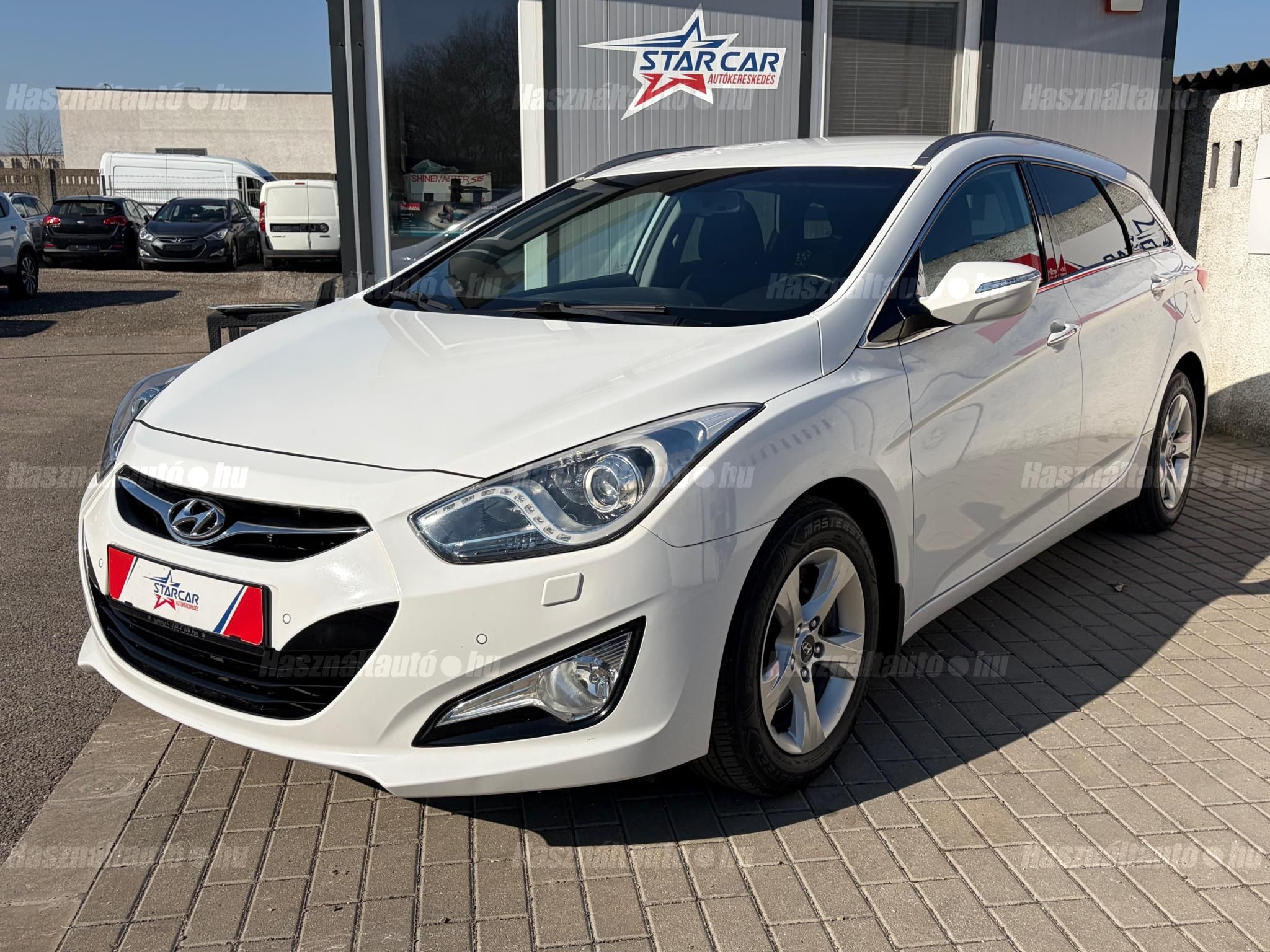 HYUNDAI I40 2013/1 - 1