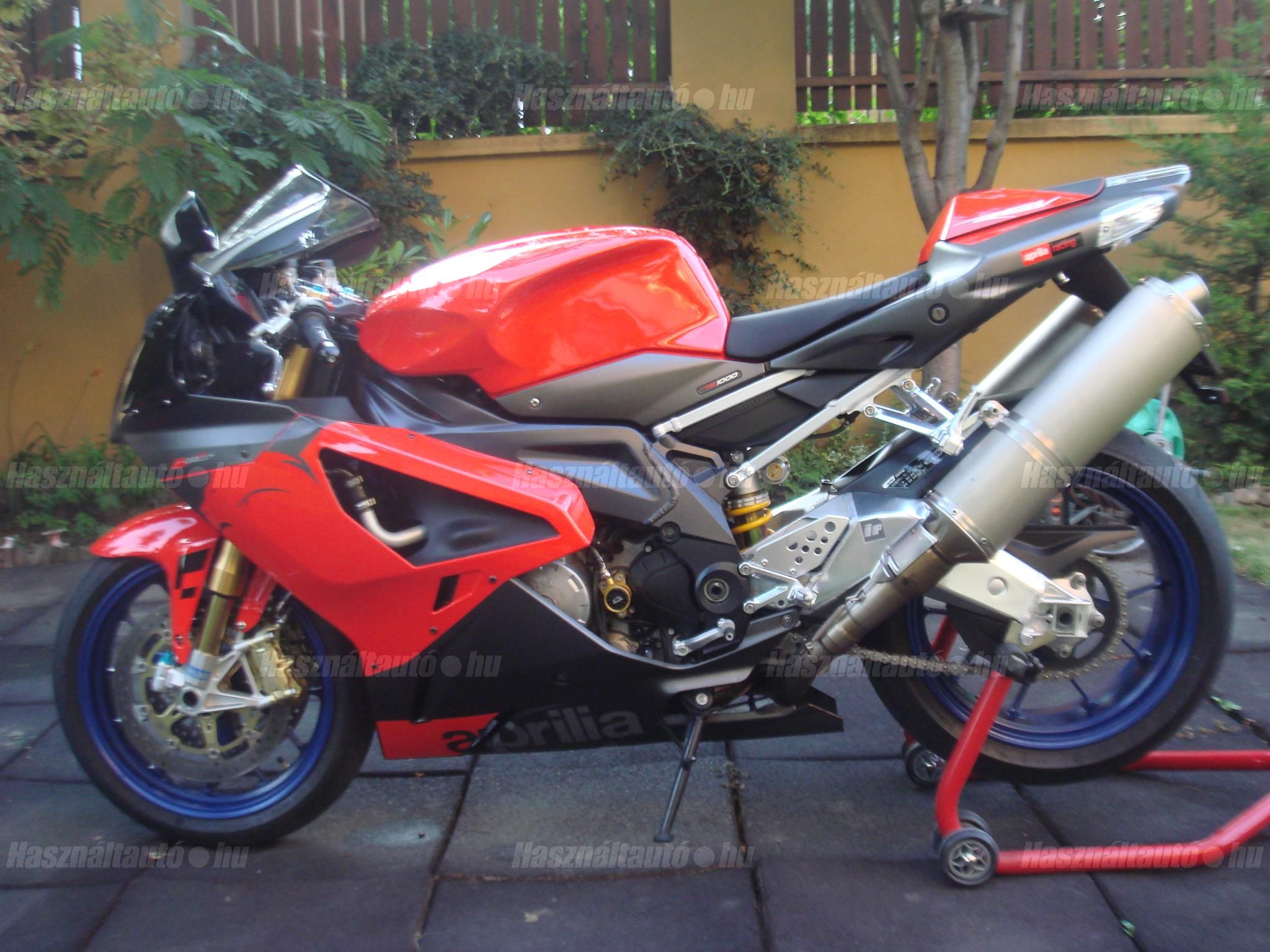 APRILIA RSV 1000 2008 - 1