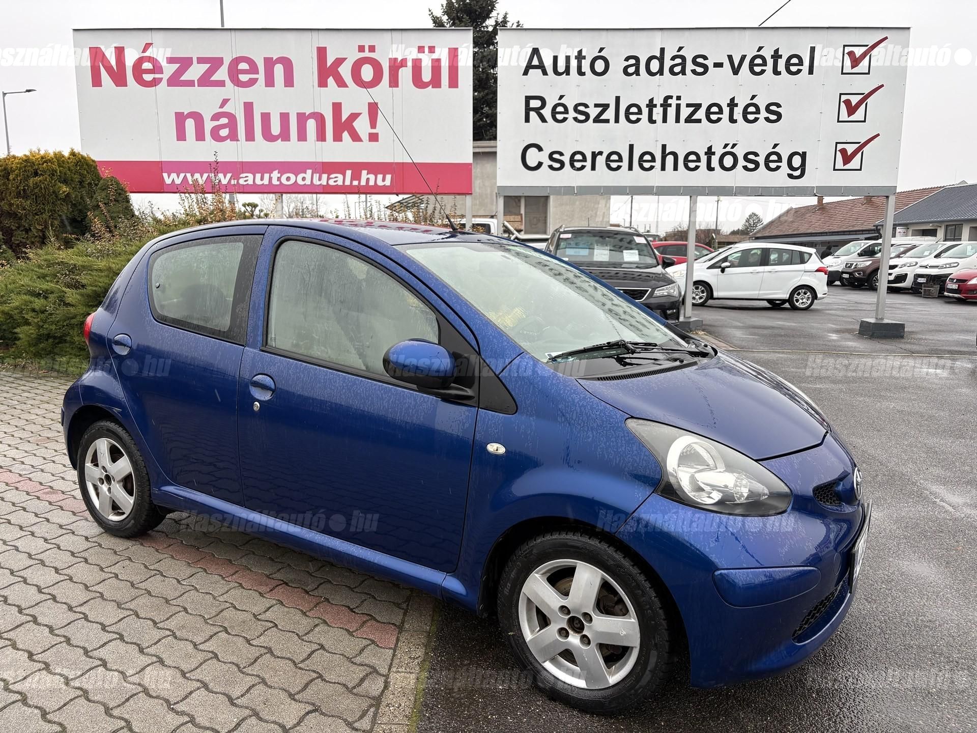 TOYOTA AYGO 2008/6 - 1