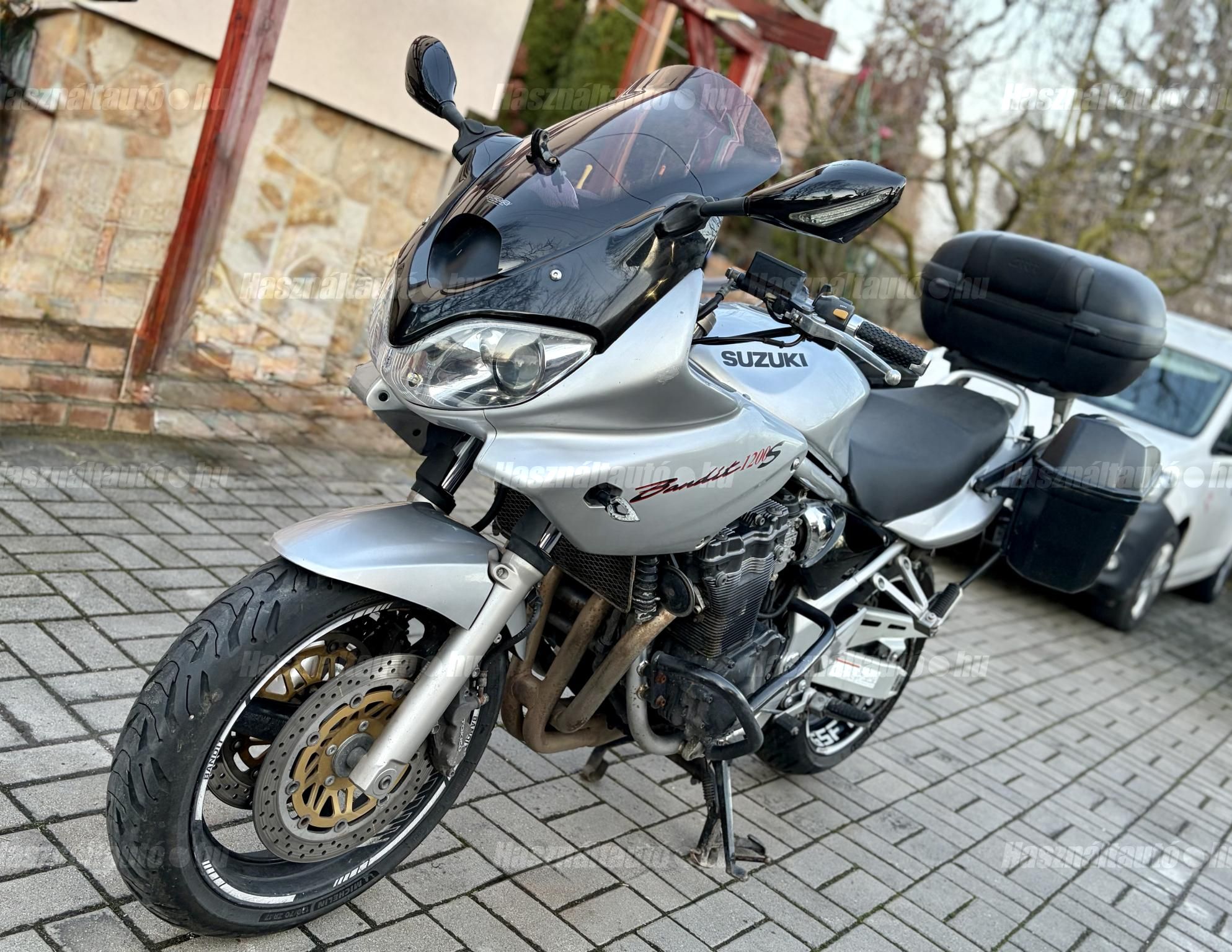 SUZUKI GSF 1200 S (BANDIT) 2004 - 1