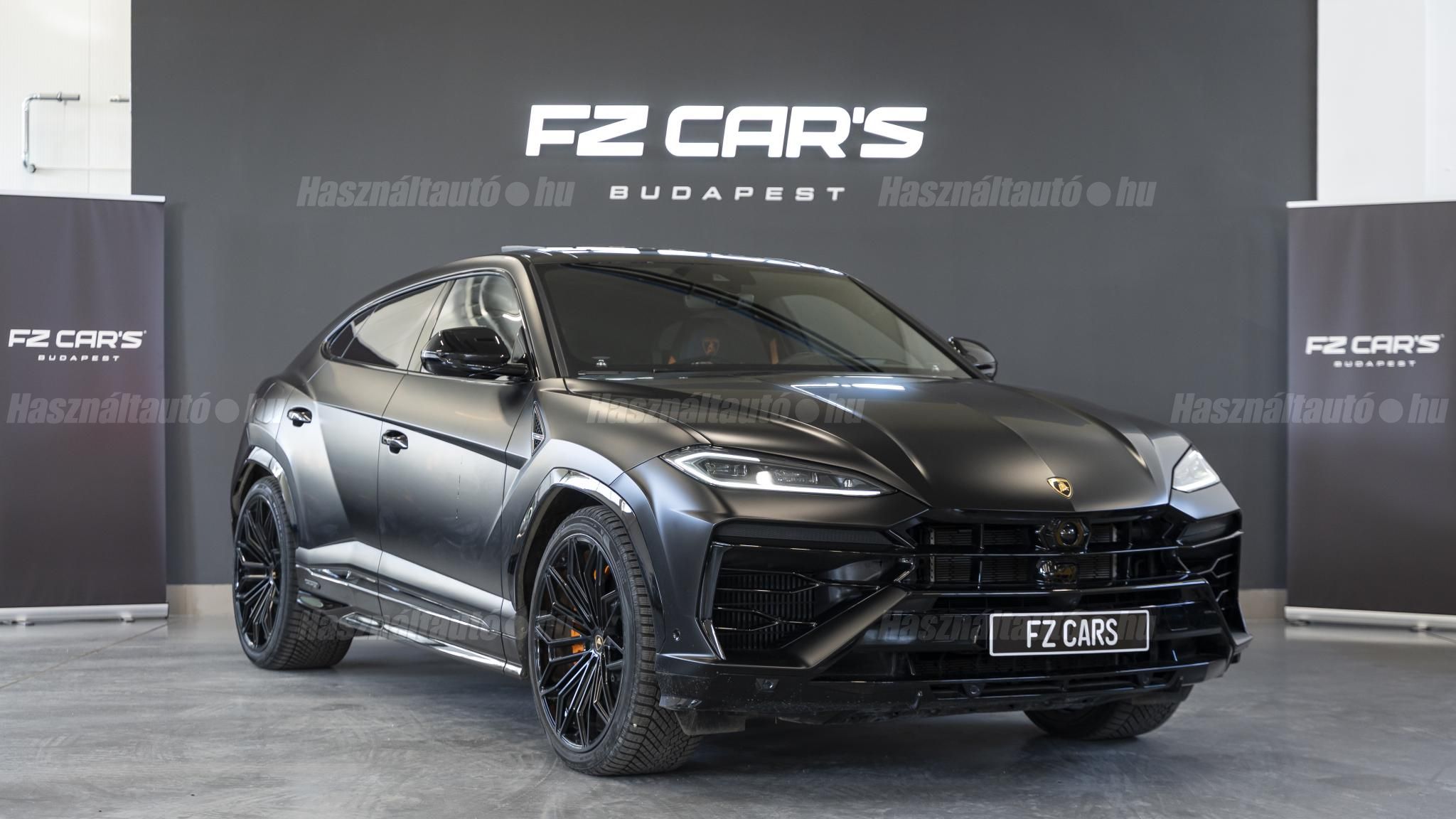 LAMBORGHINI URUS 2025/9 - 1