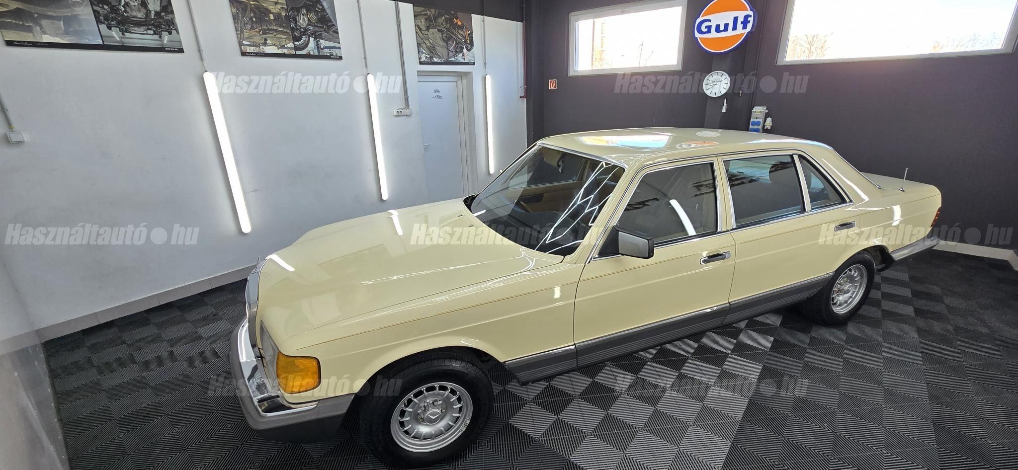 MERCEDES-BENZ W 126 1981/5 - 1
