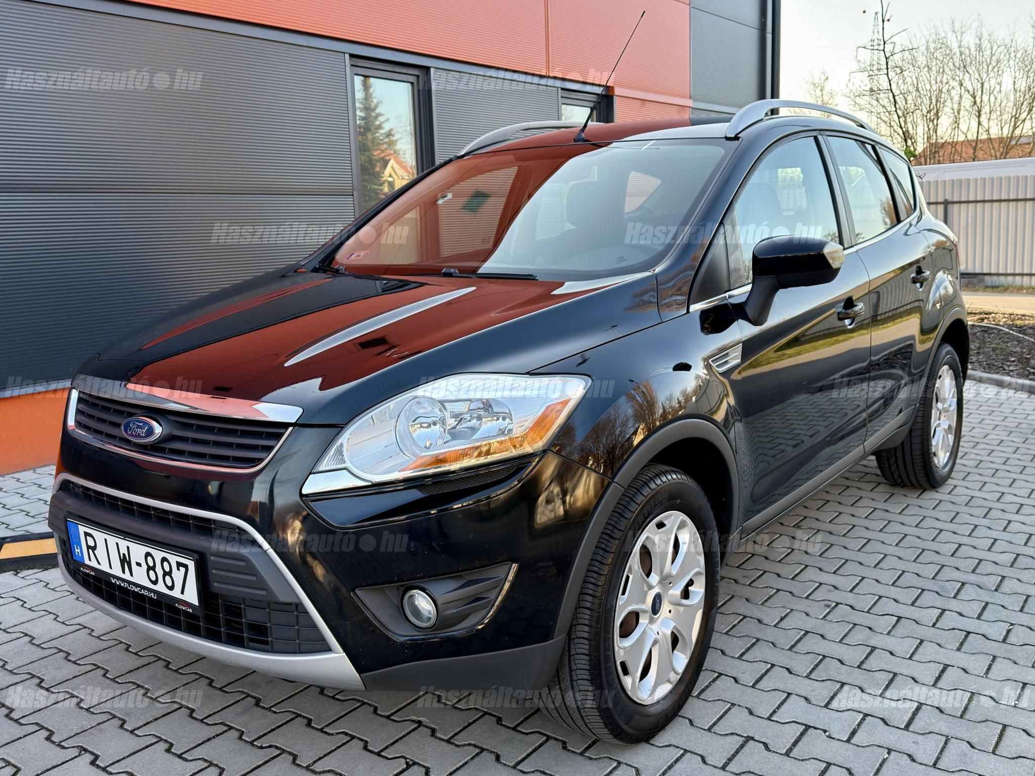 FORD KUGA 2010/2 - 1