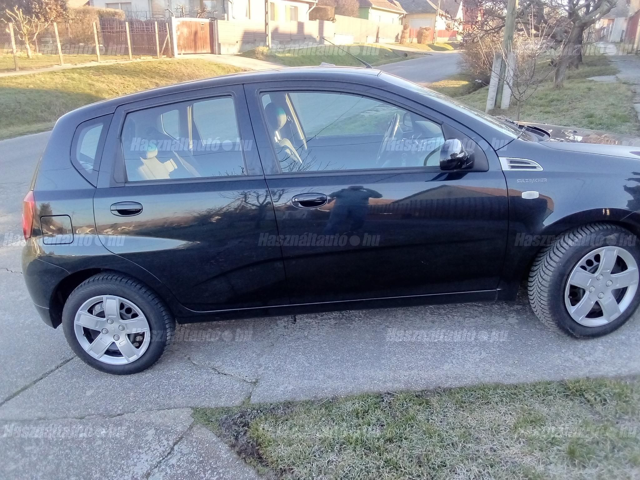 CHEVROLET AVEO 2009/10 - 1