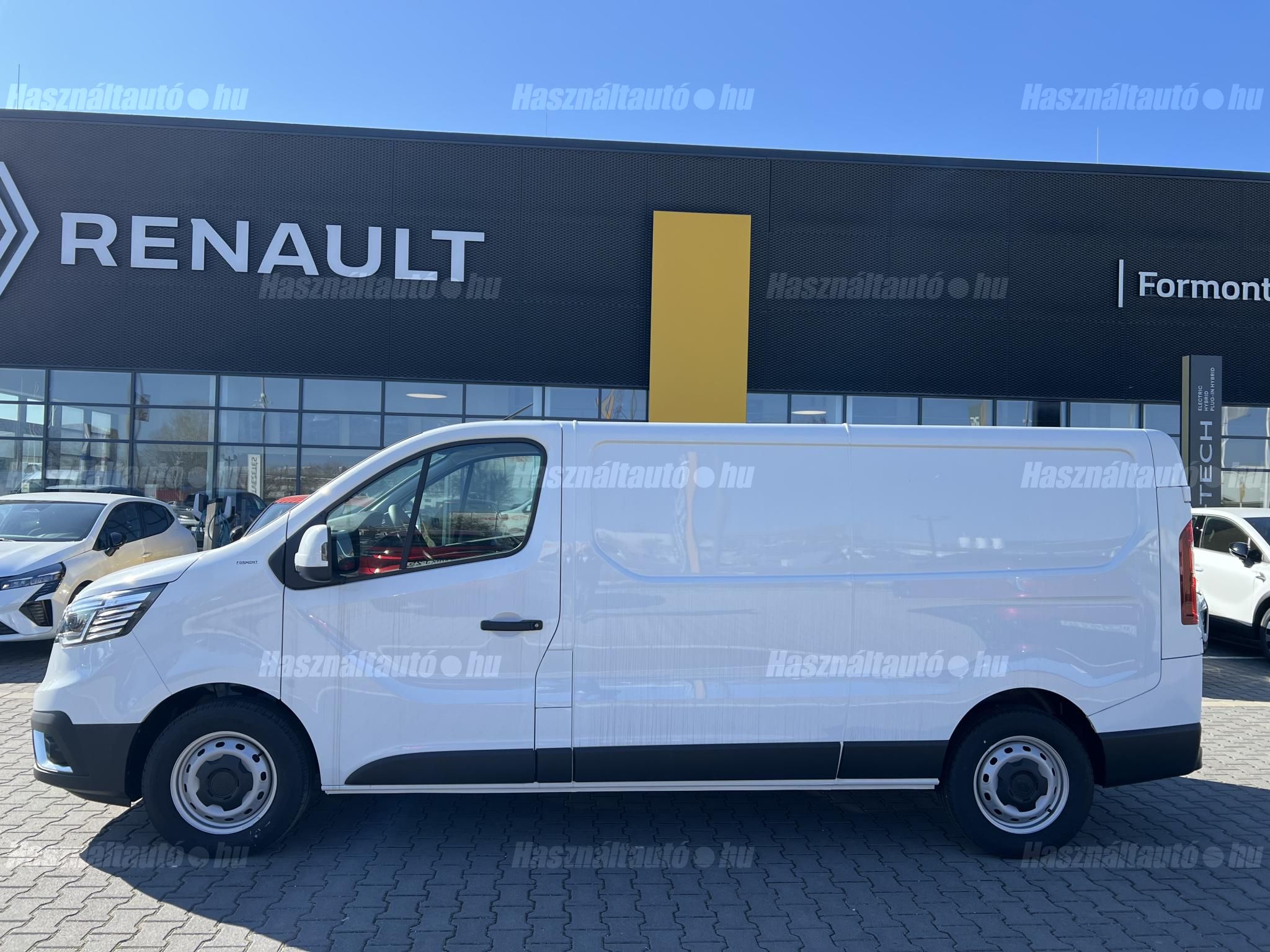 RENAULT TRAFIC 2026/3 - 1